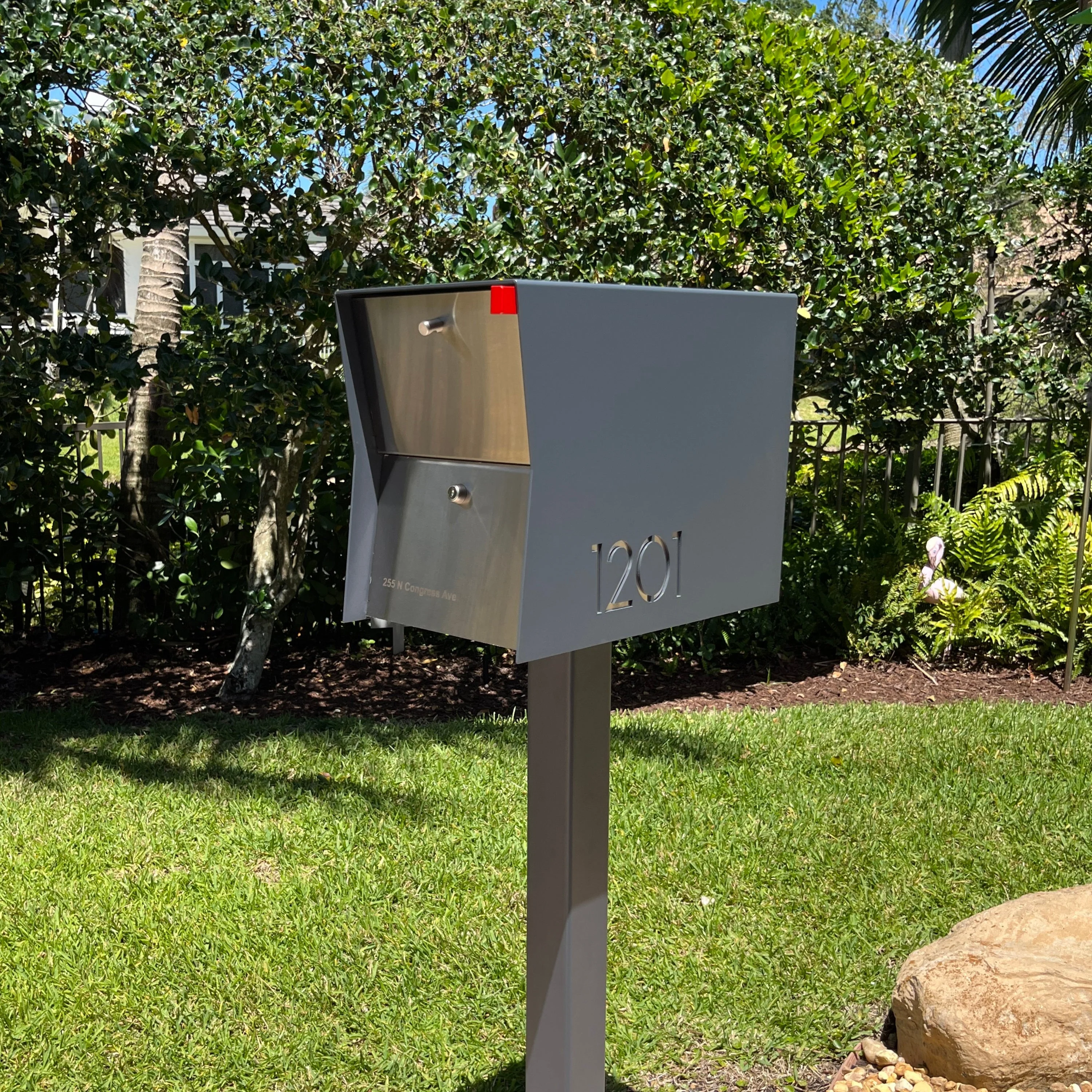 NEW! The Retrobox Locking Package Dropbox in GRAY- Modern Mailbox - Image 7