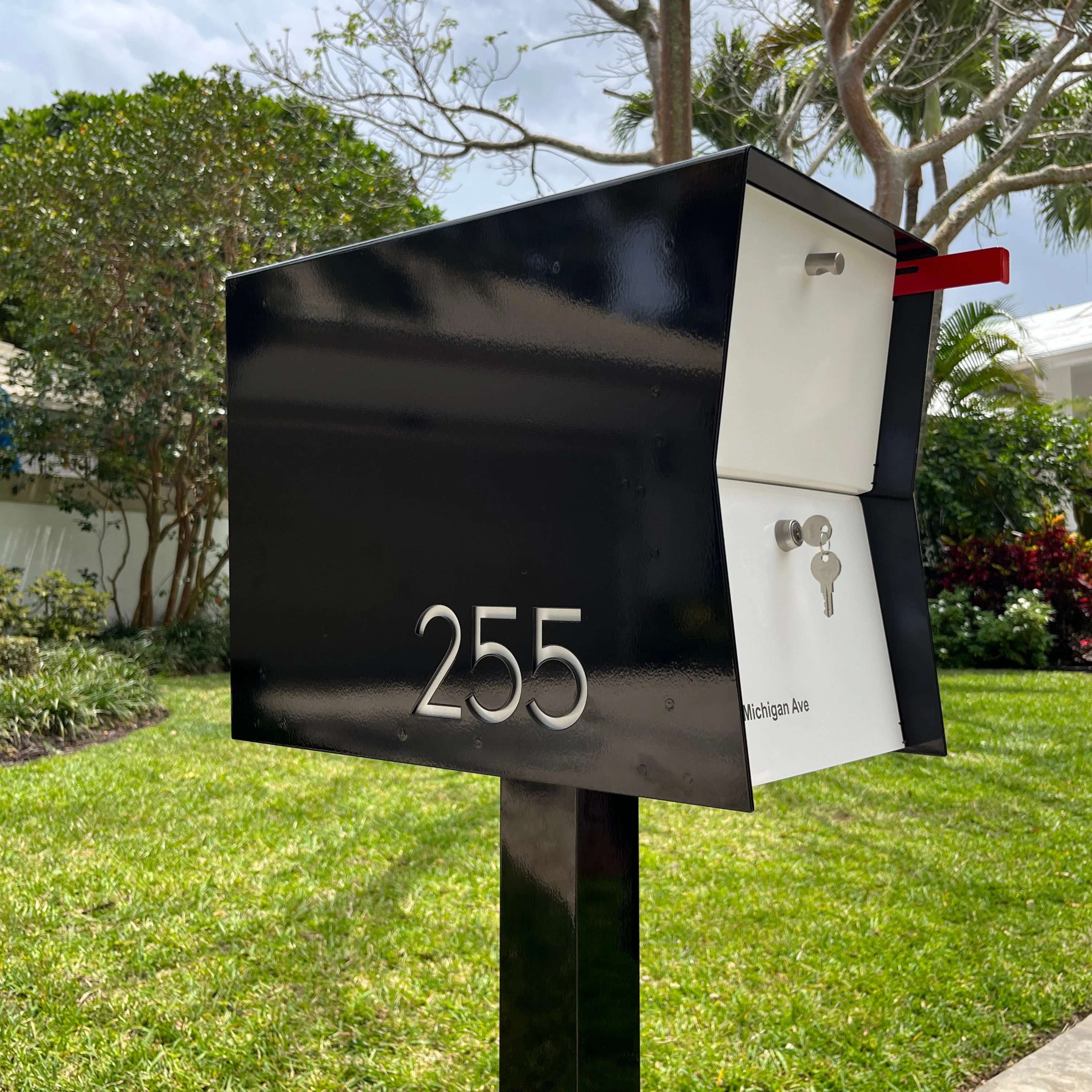 NEW! The Retrobox Locking Package Dropbox in JET BLACK - Modern Mailbox - Image 16