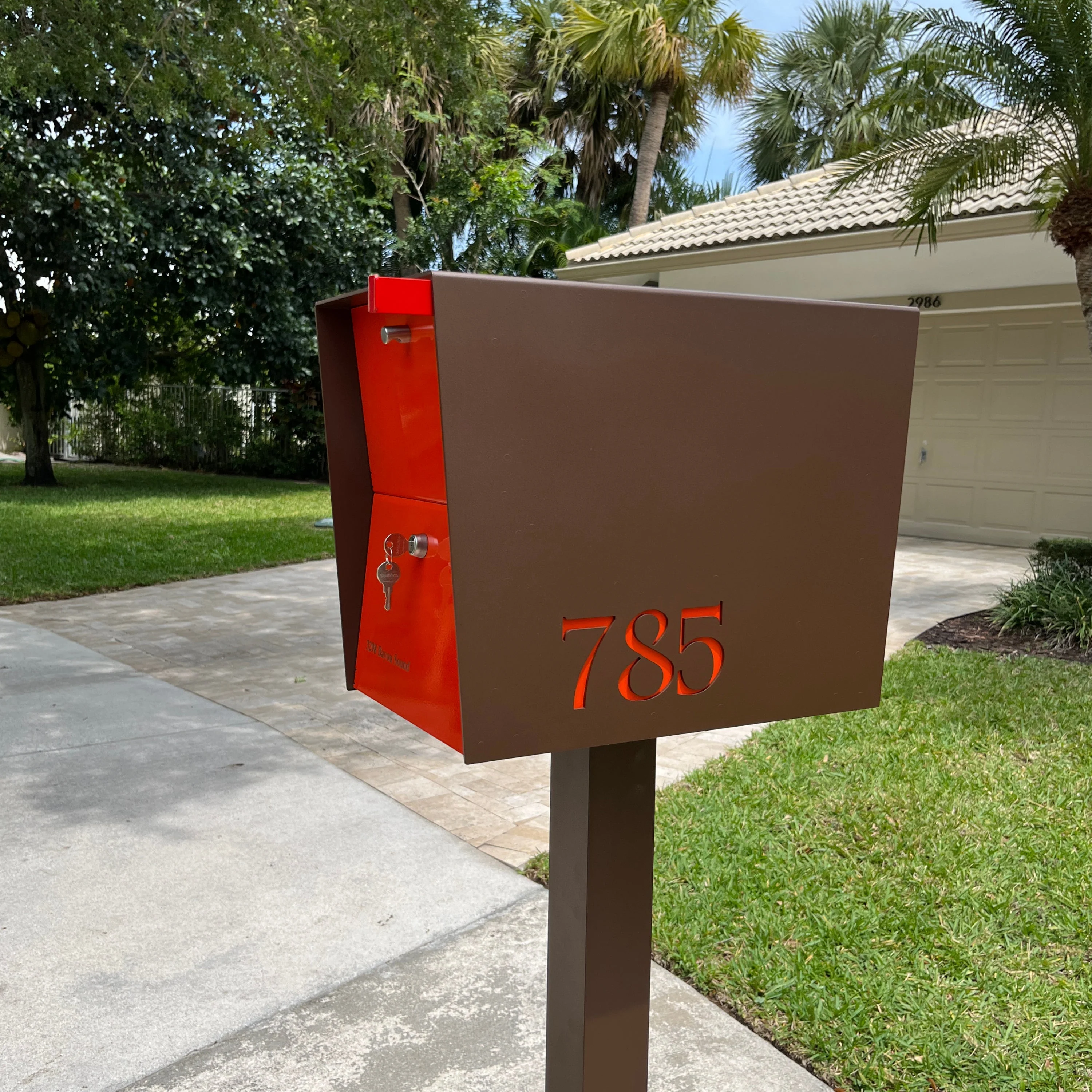 NEW! The UpTown Box Locking Package Dropbox  in COCONUT - Modern Mailbox - Image 2