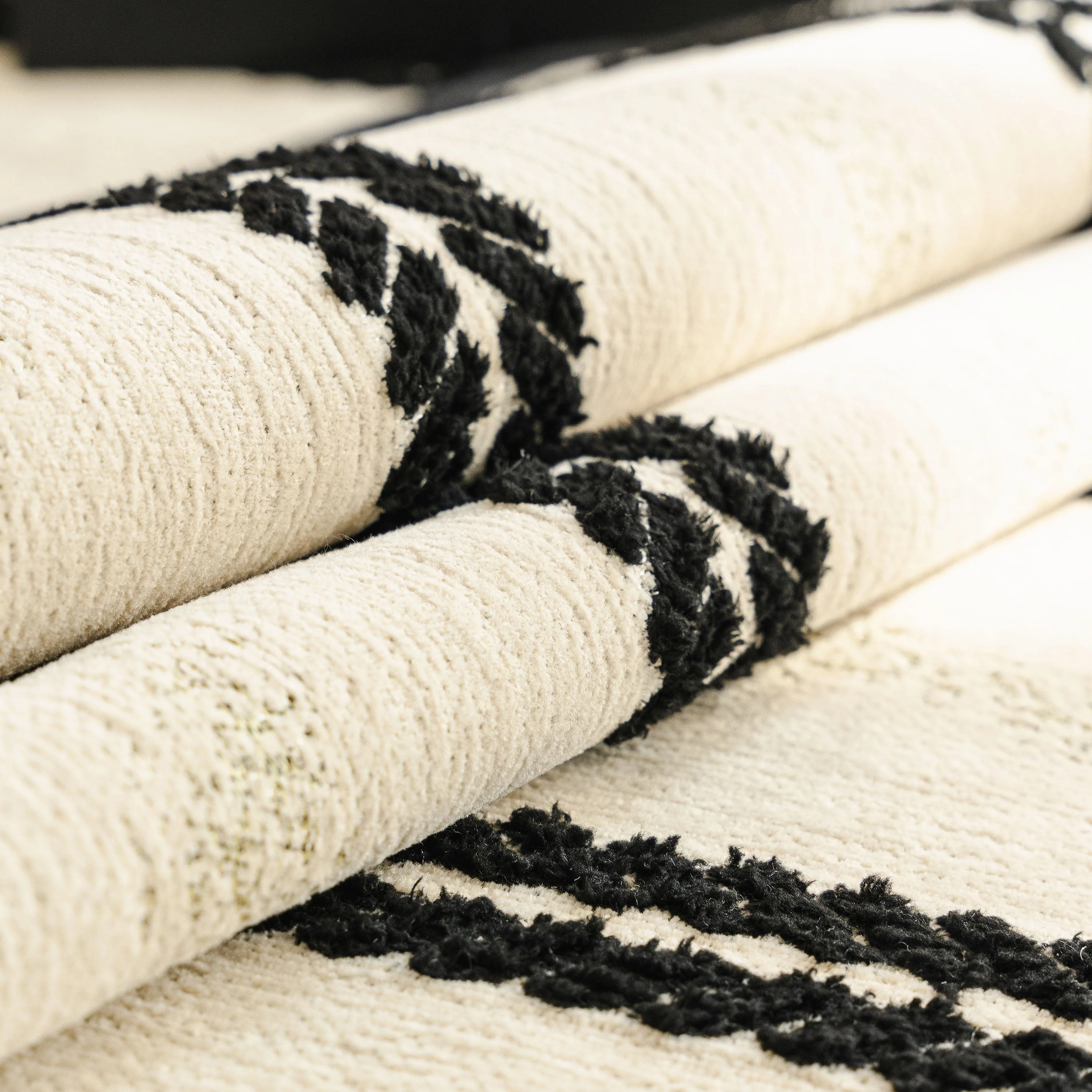 Non-Slip Sofa Cover with Thick Chenille Texture Woven Stripe Couch Protector Throw - Image 63