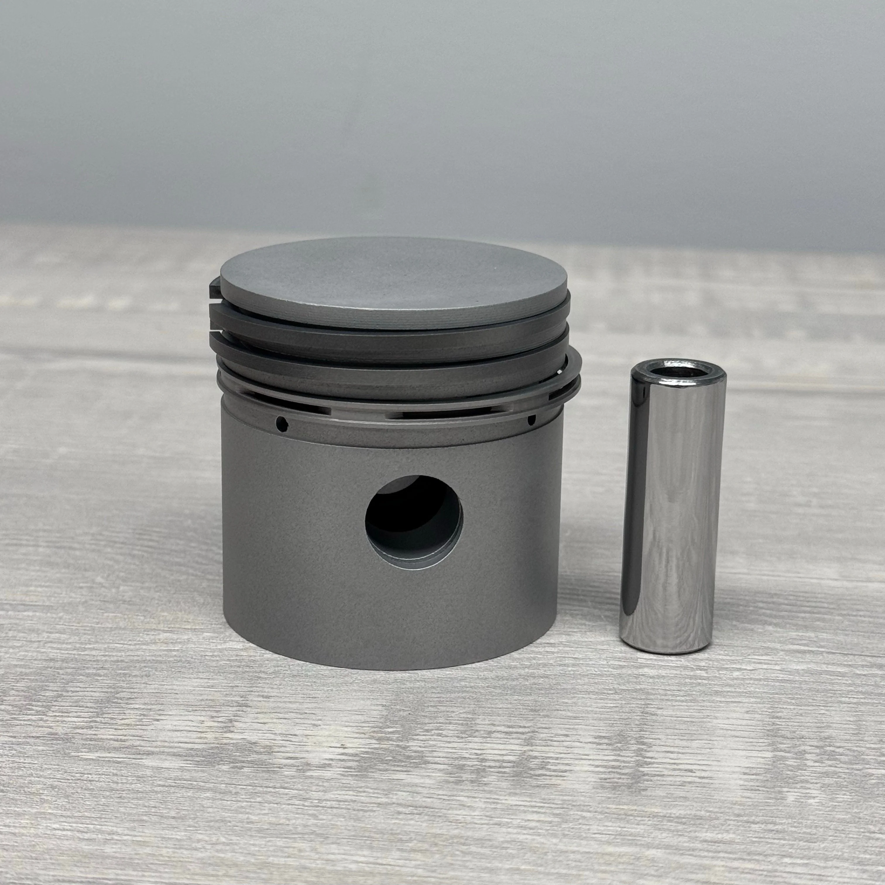NOS 1950s WWII M3 M5 Stuart Light Tank Auxiliary Generator Piston + Original Box - Image 5