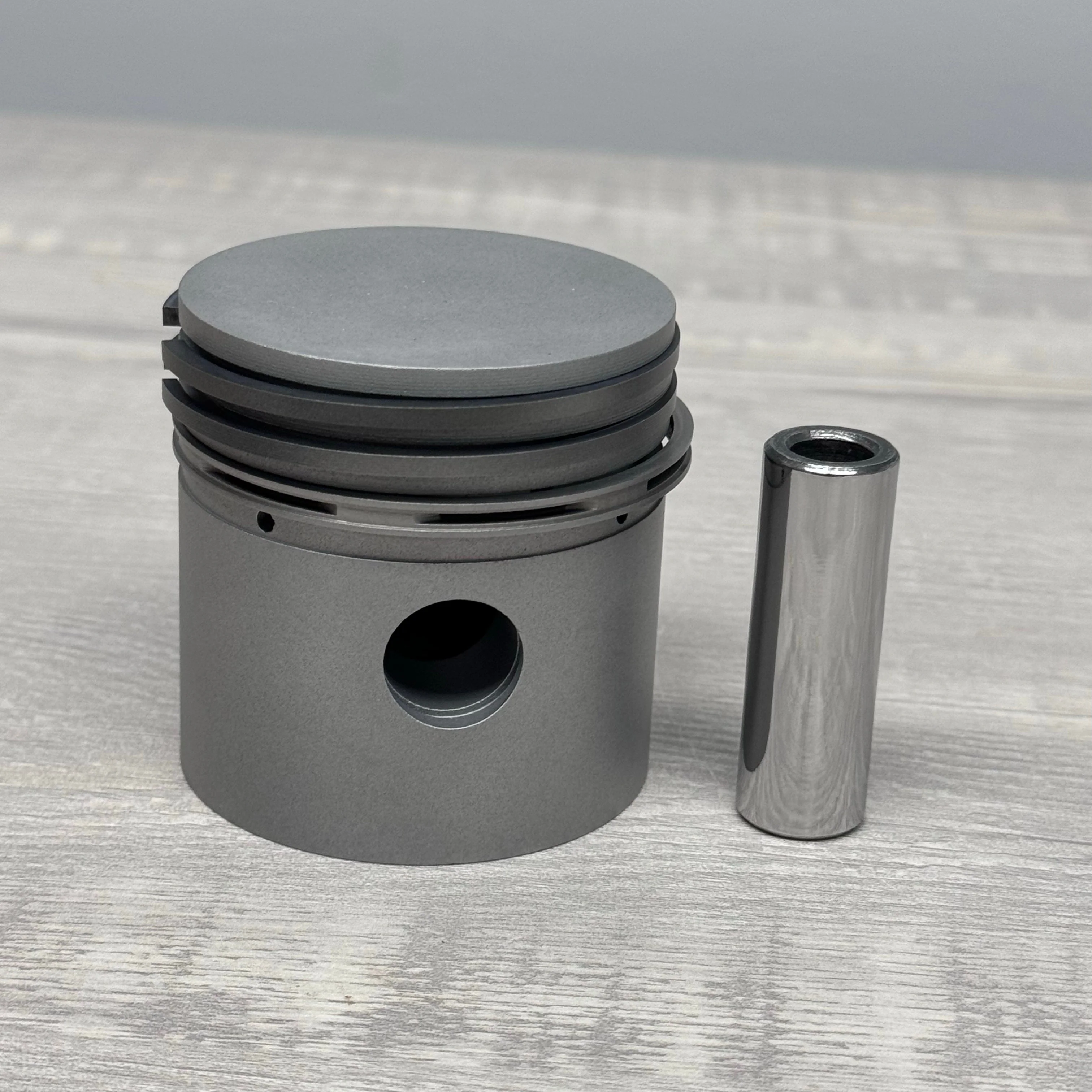 NOS 1950s WWII M3 M5 Stuart Light Tank Auxiliary Generator Piston + Original Box - Image 6
