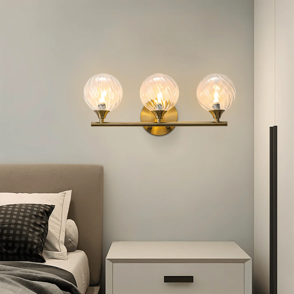 Oleva Wall Lamp - Image 2