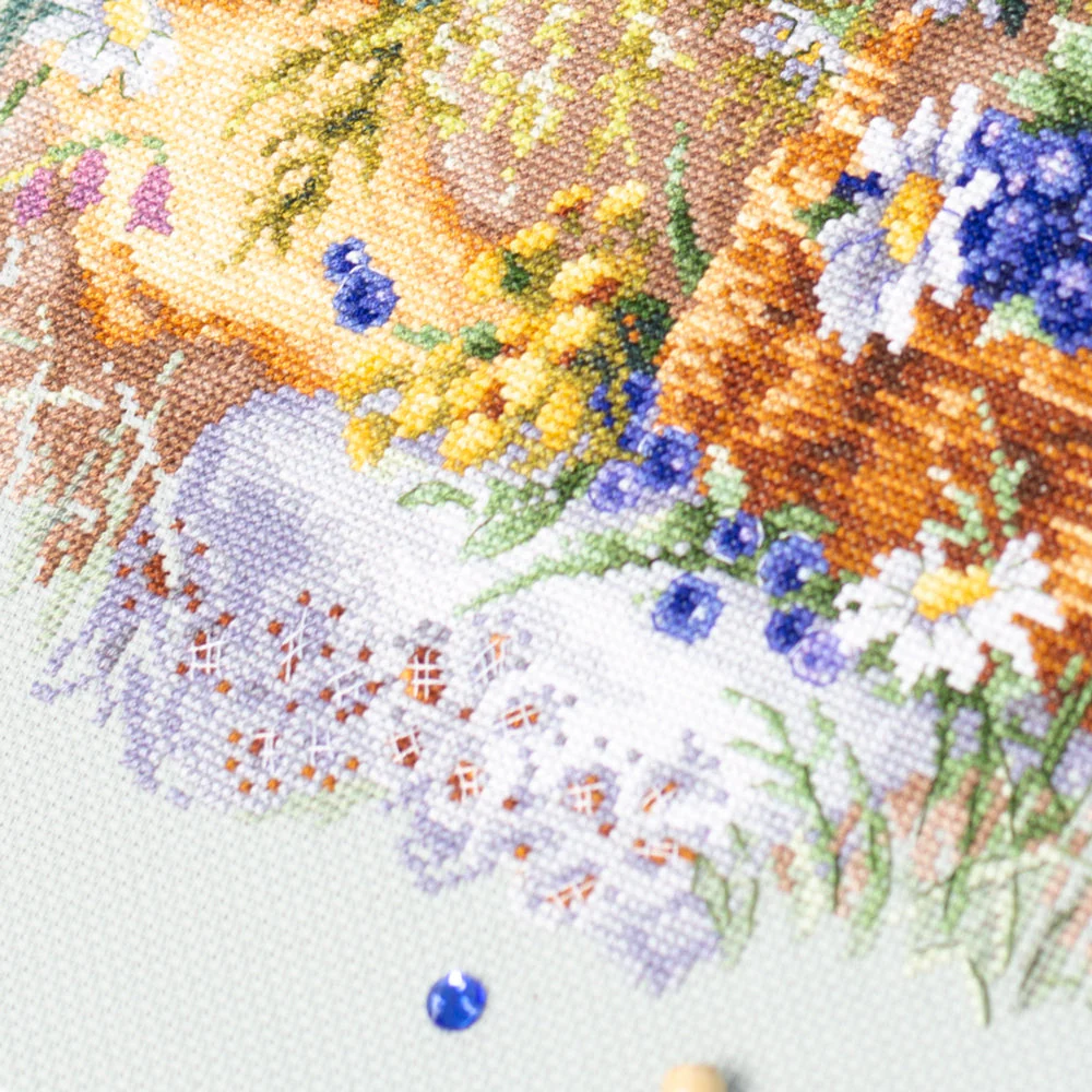On the Forest Glade 510-230 Counted Cross-Stitch Kit - Image 13