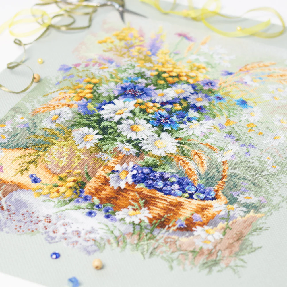 On the Forest Glade 510-230 Counted Cross-Stitch Kit - Image 5