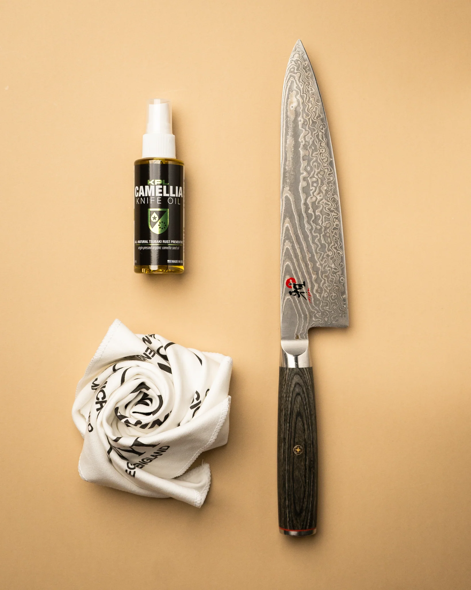 Organic Camellia Kitchen Knife Oil - Carbon Steel and Cast Iron - Image 3