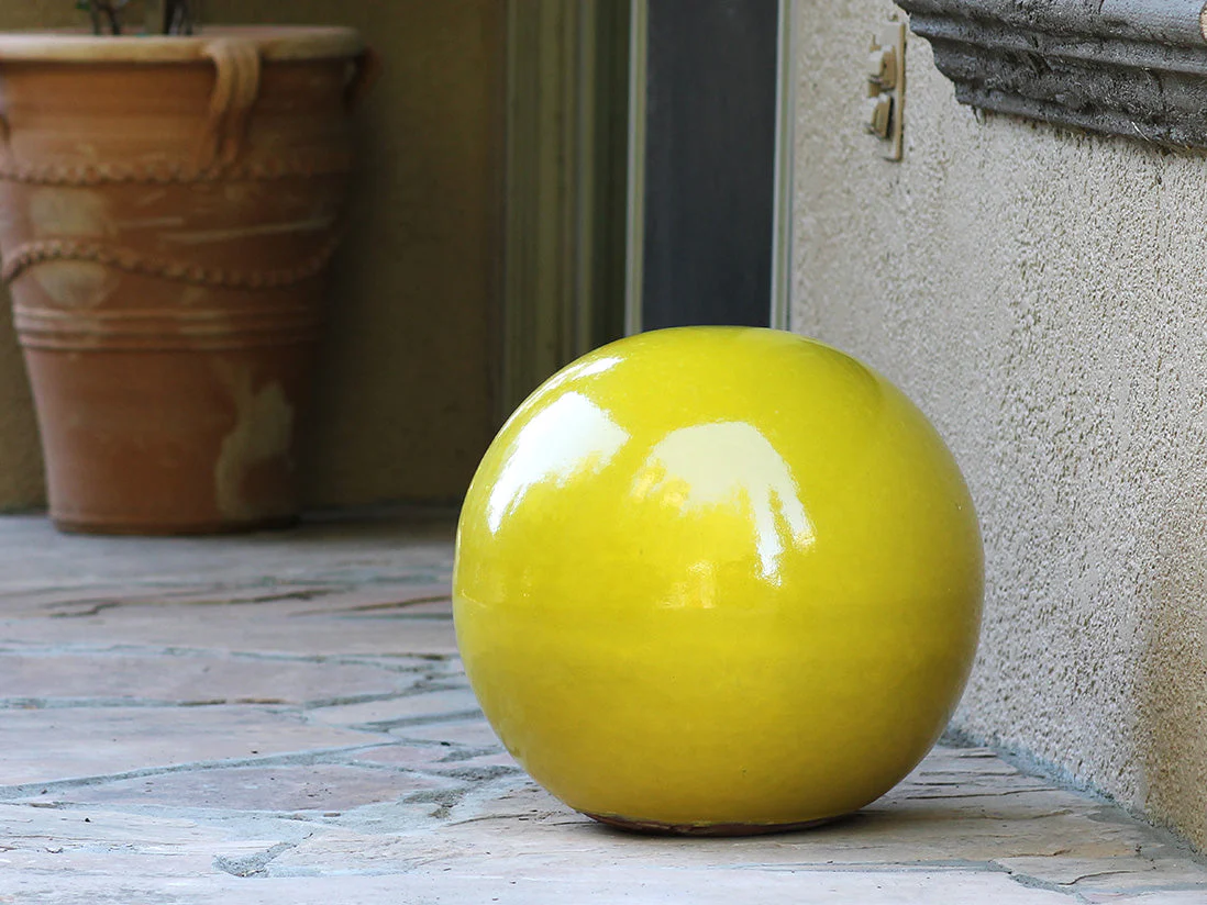Outdoor Decorative Sphere Glazed 12" By Plantatorem - Image 12