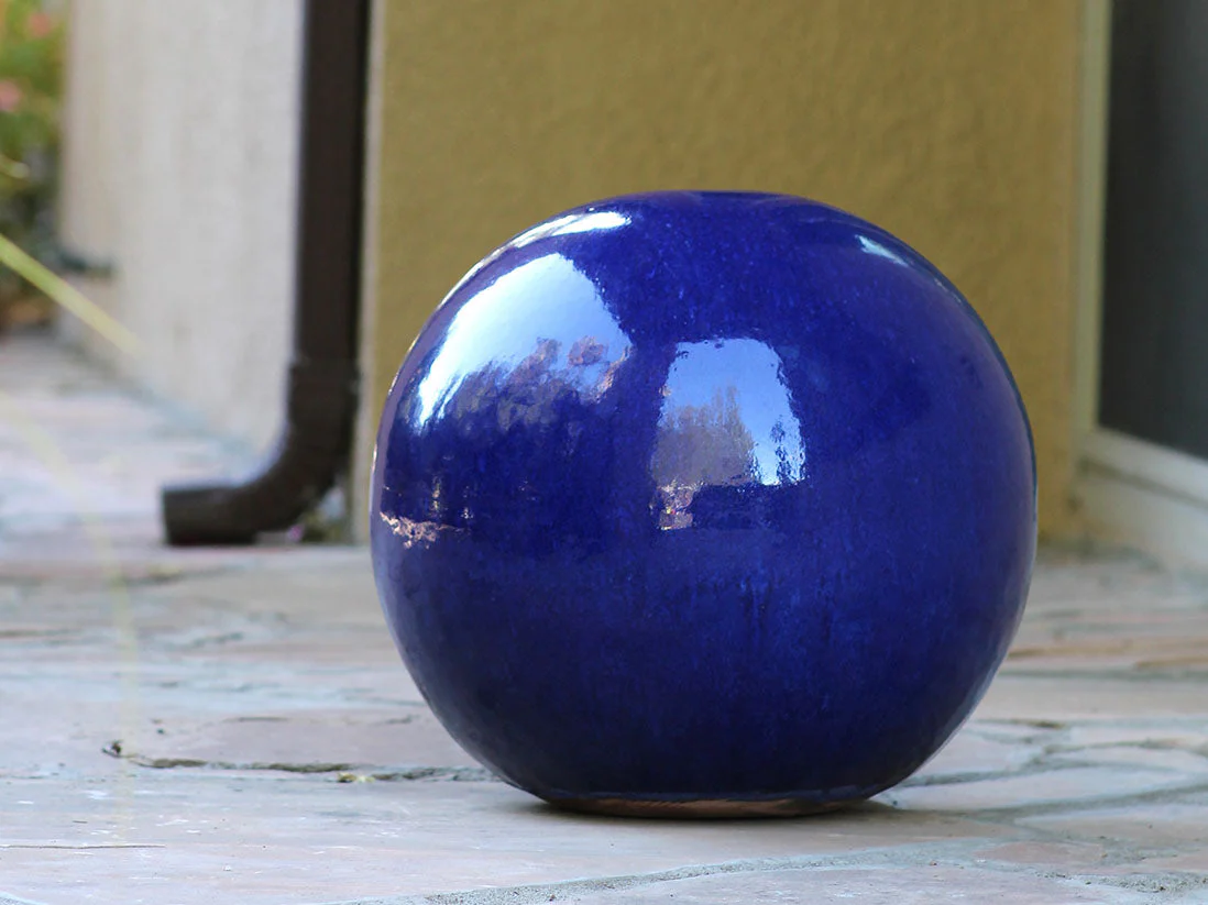 Outdoor Decorative Sphere Glazed 12" By Plantatorem - Image 21