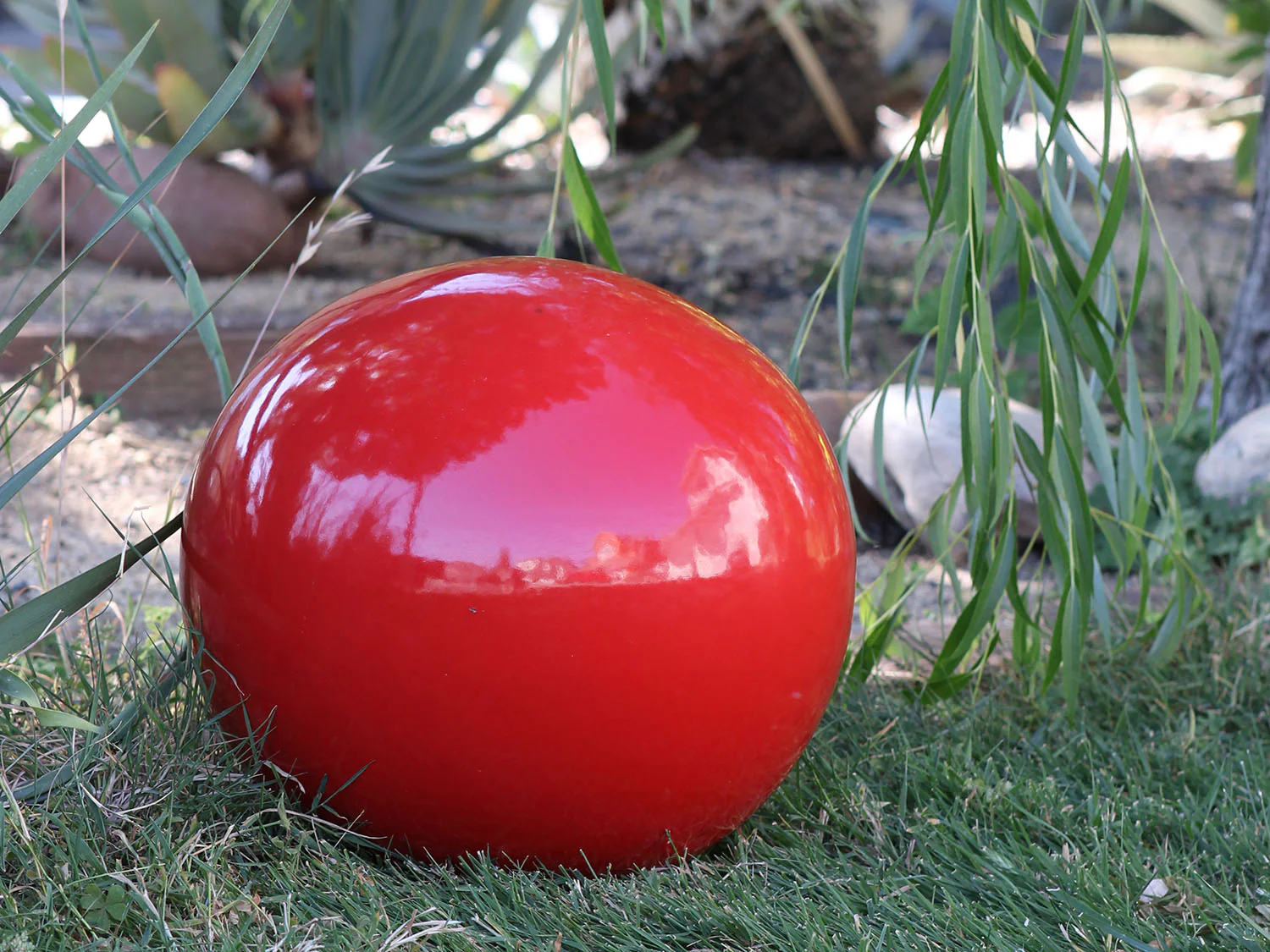 Outdoor Decorative Sphere Glazed 16" By Plantatorem - Image 20
