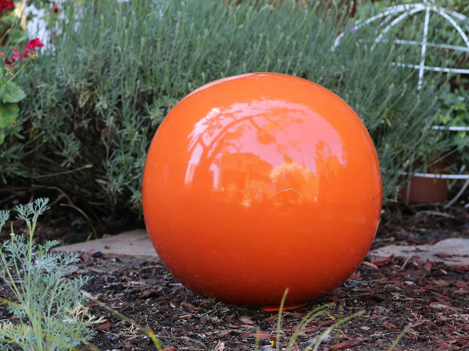 Outdoor Decorative Sphere Glazed 16" By Plantatorem - Image 29