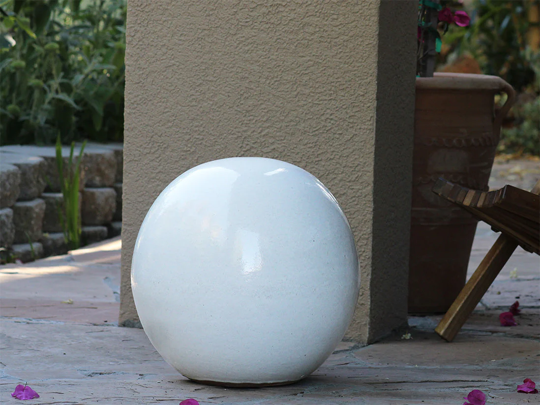 Outdoor Decorative Sphere Glazed 19.5" By Plantatorem - Image 22