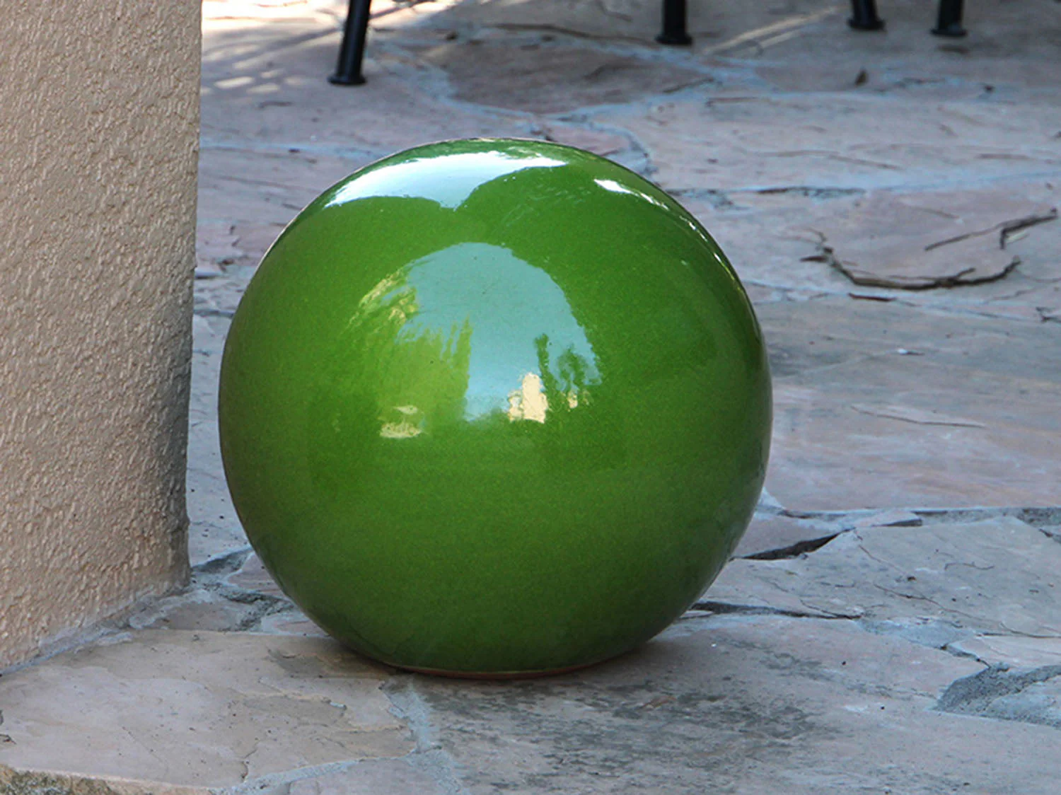Outdoor Decorative Sphere Glazed 19.5" By Plantatorem - Image 24