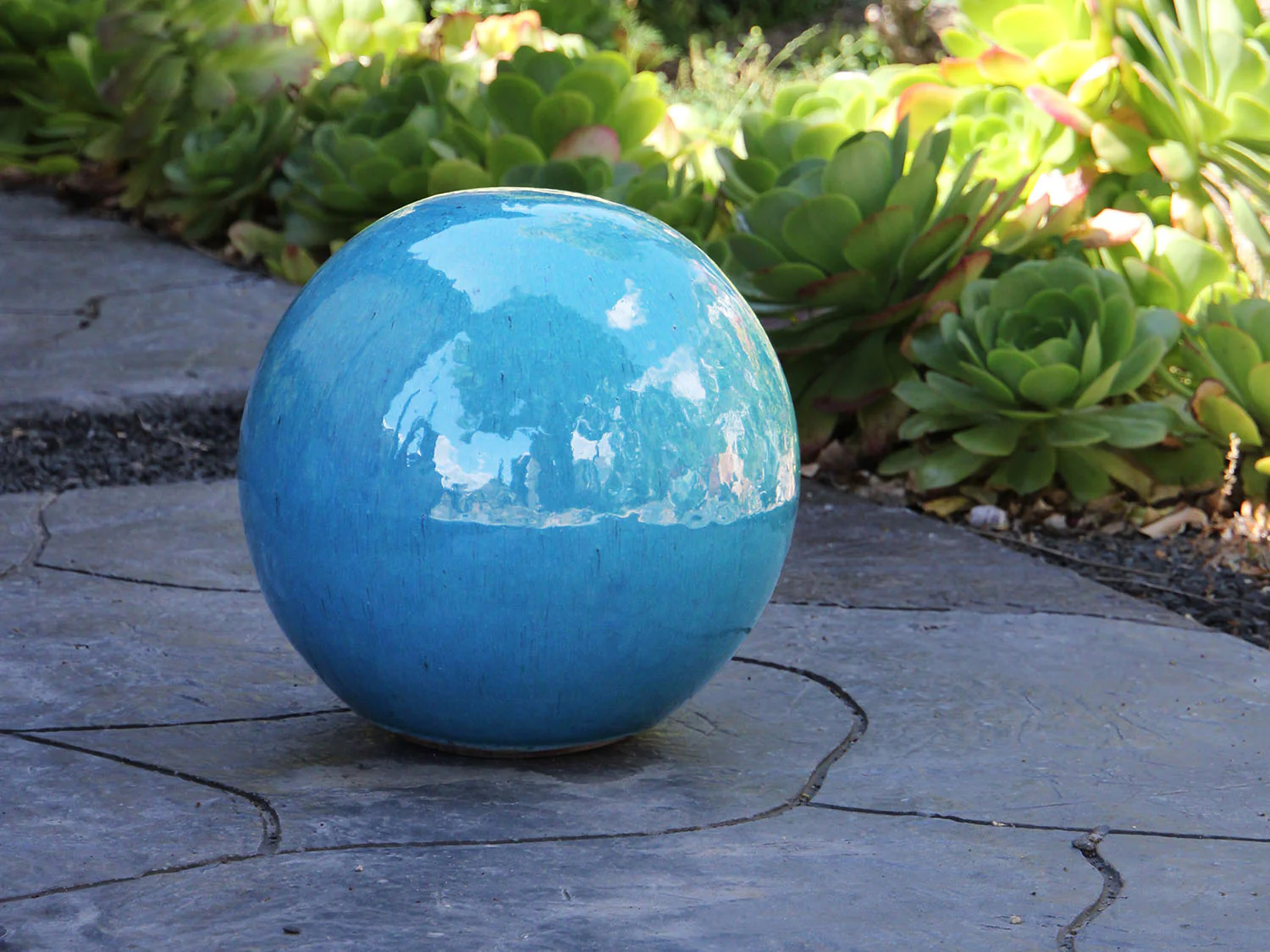 Outdoor Decorative Sphere Glazed 19.5" By Plantatorem - Image 27