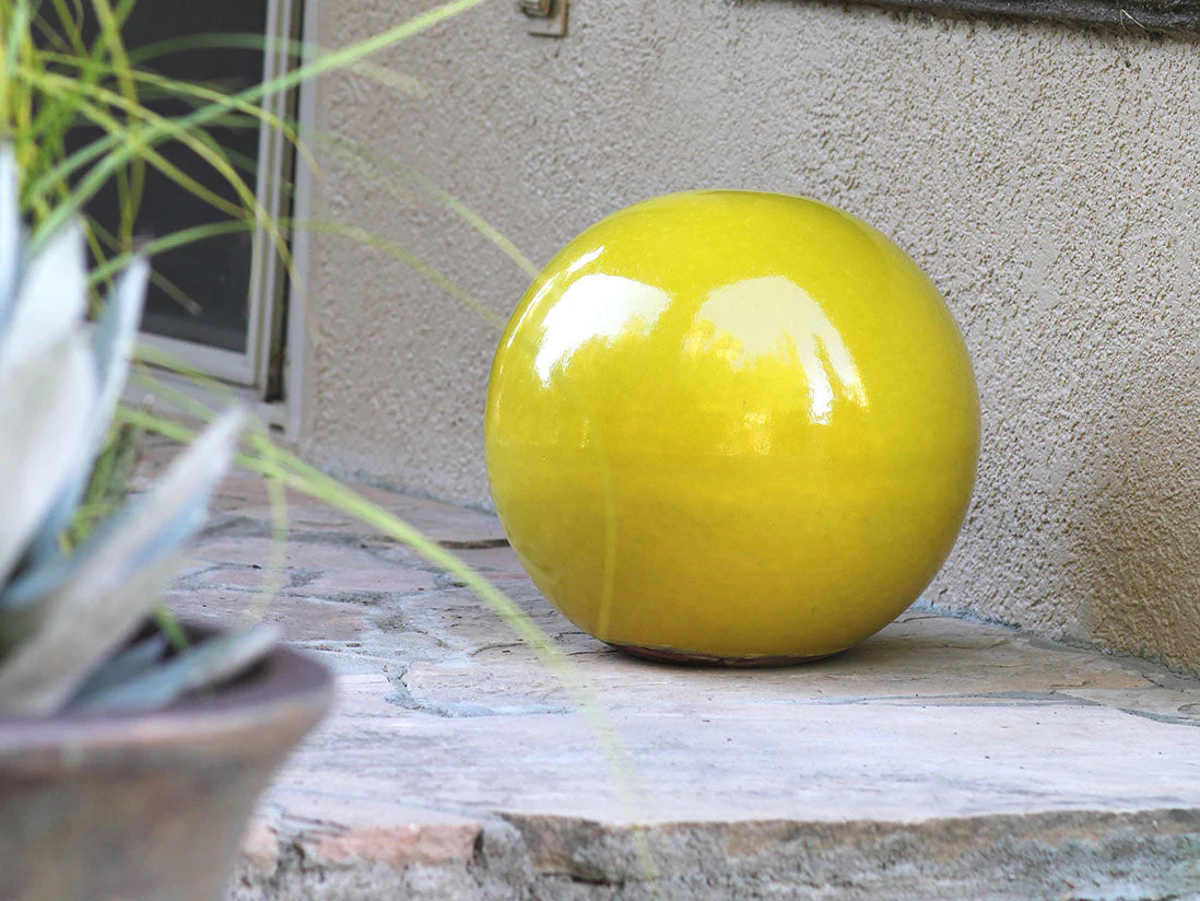 Outdoor Decorative Sphere Glazed 19.5" By Plantatorem - Image 5