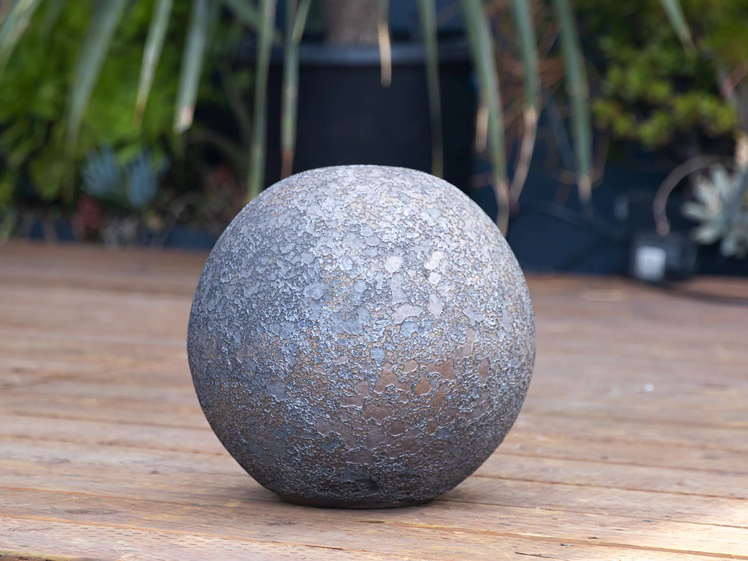 Outdoor Decorative Sphere-Silver Rock By Plantatorem - Image 5