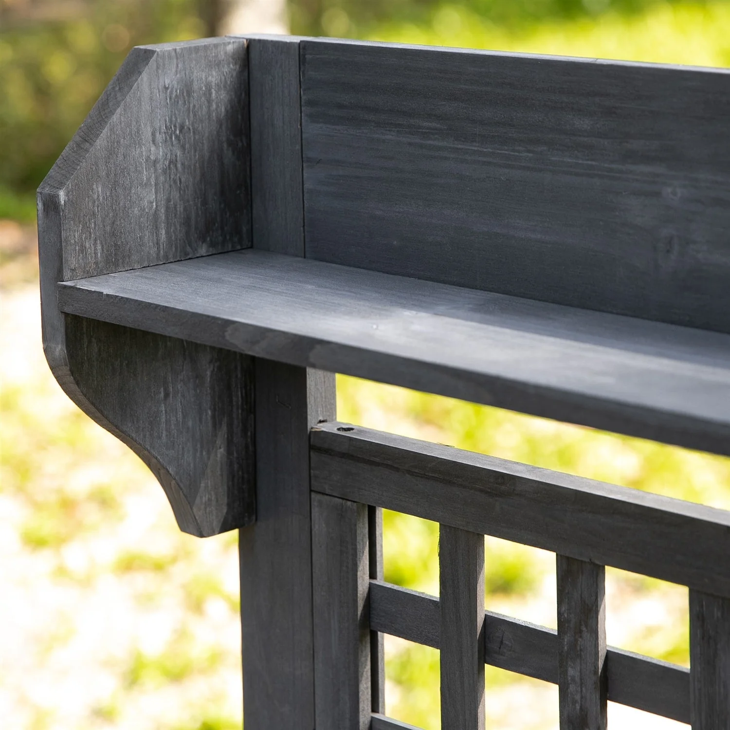 Outdoor Grey Wood Potting Bench Expandable Top with Food Grade Plastic Sink - Image 4