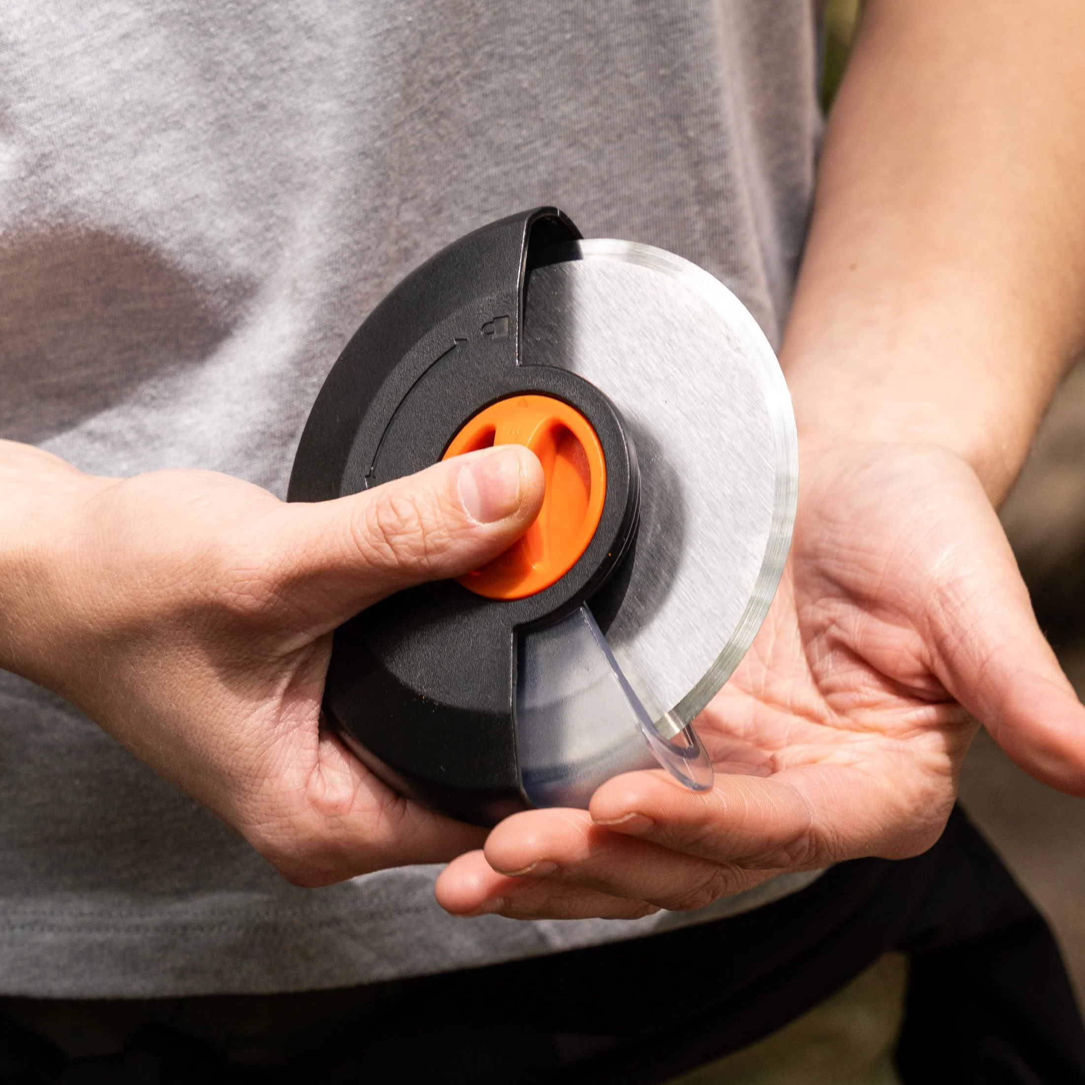 Palm Pizza Cutter - Image 7
