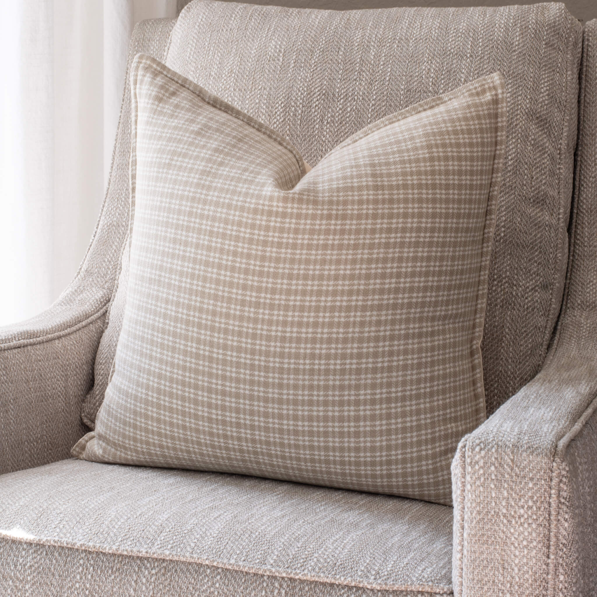 Paz Handwoven Pillow Cover - Image 7