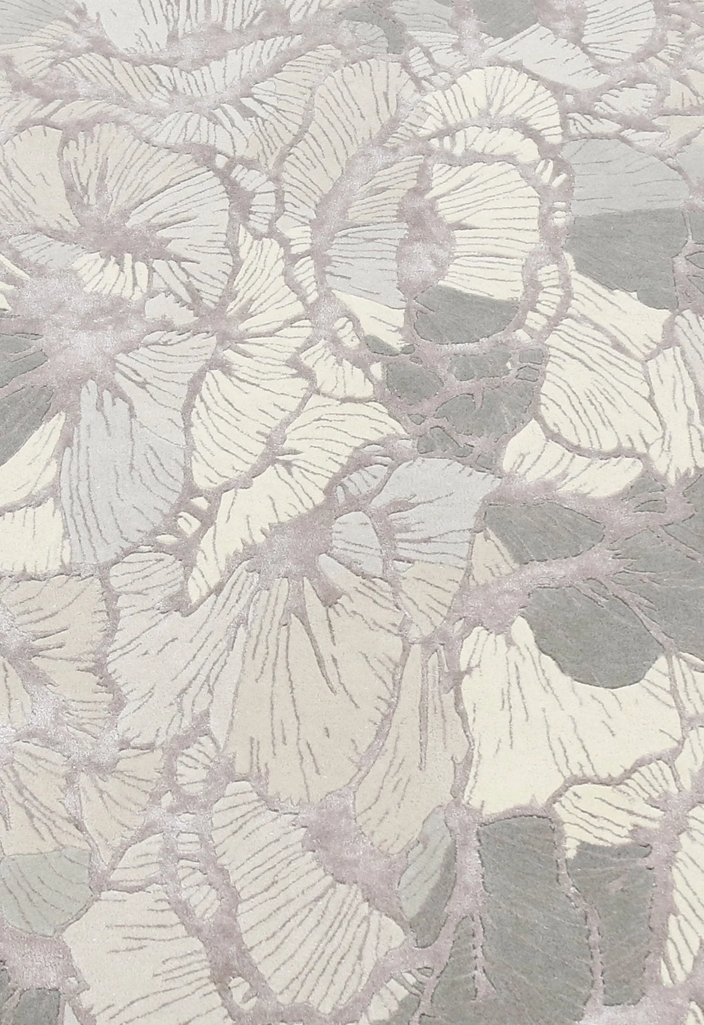 Petals Modern Gray Hand Tufted 5x7 Wool Area Rug - Image 7