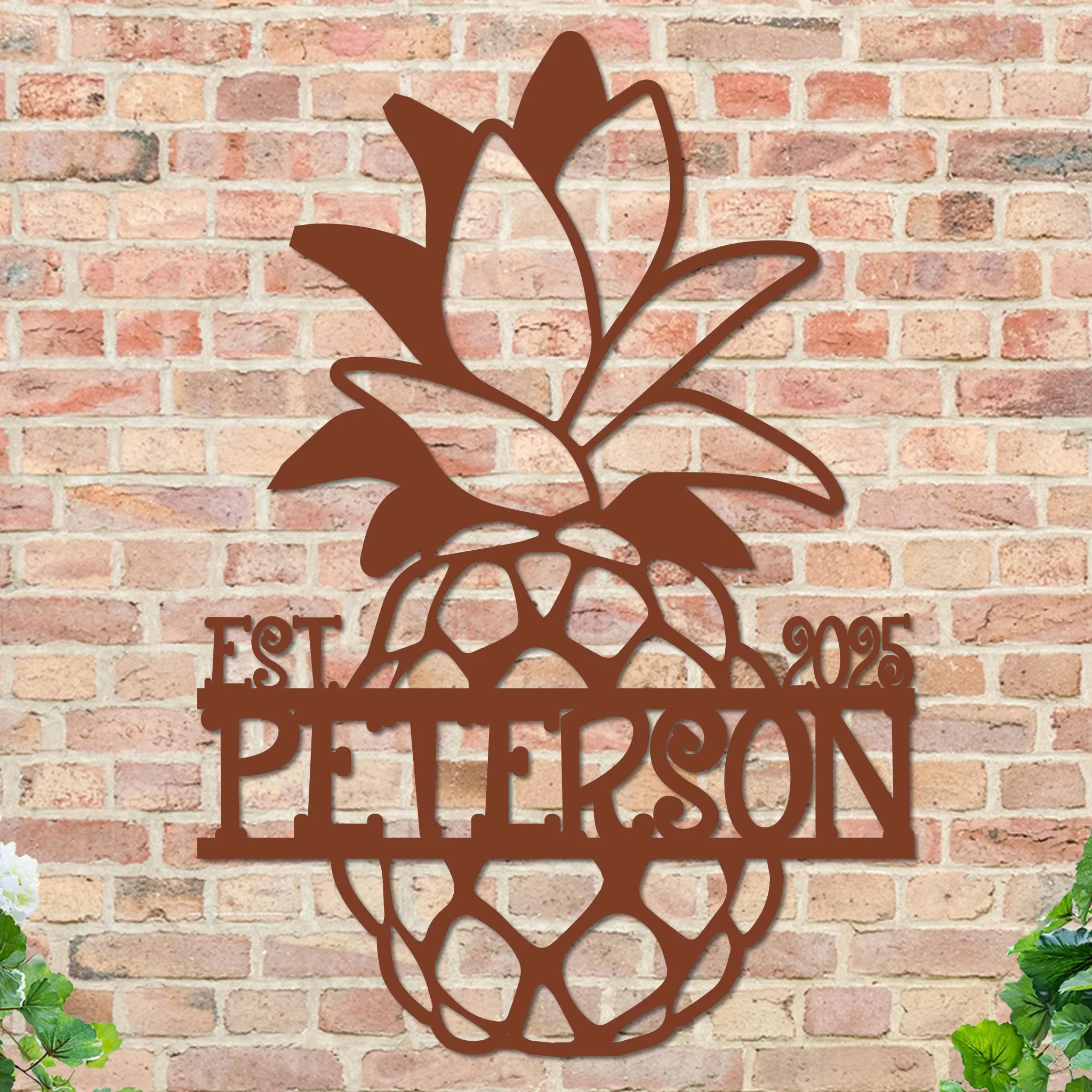 Pineapple Name Sign - Image 4