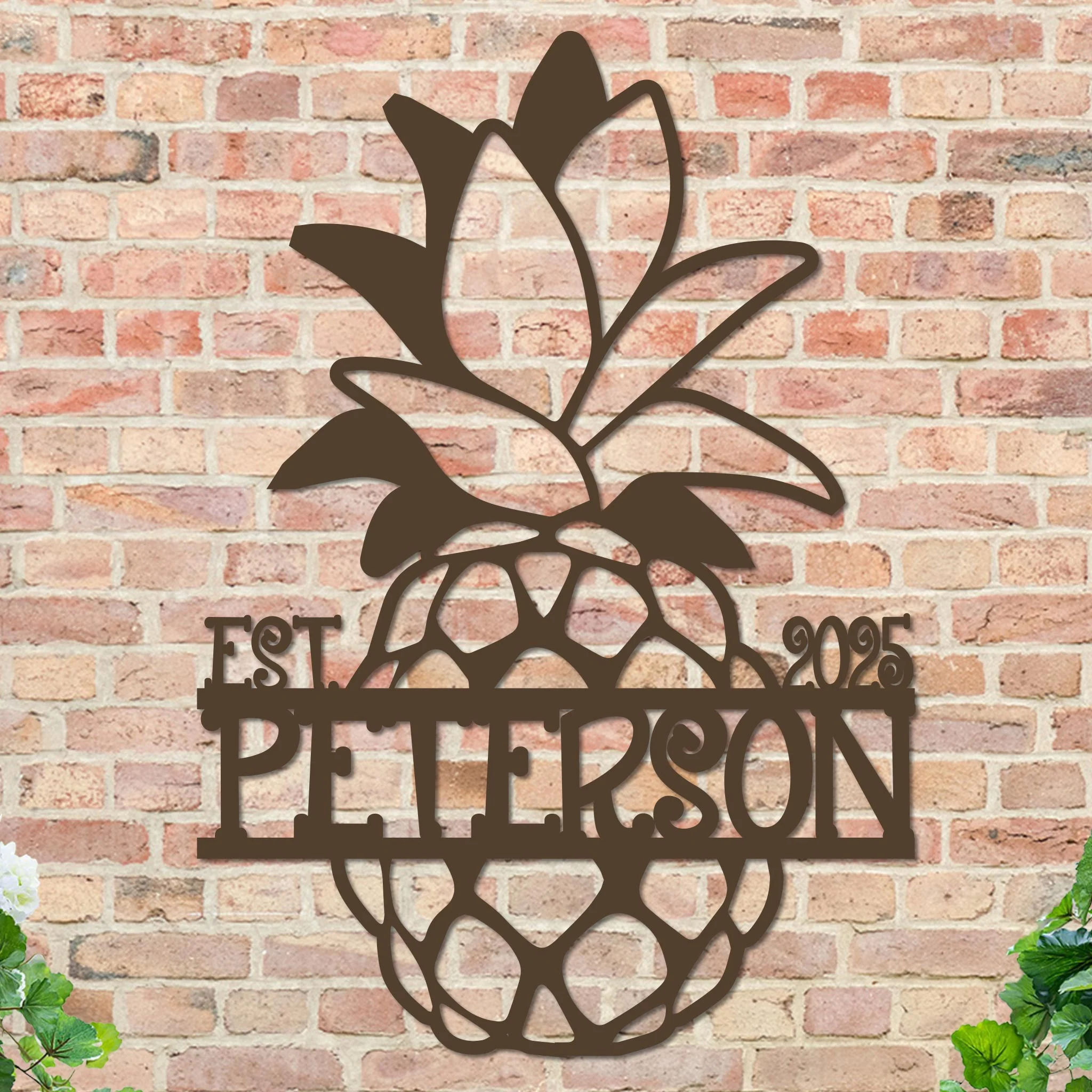 Pineapple Name Sign - Image 5