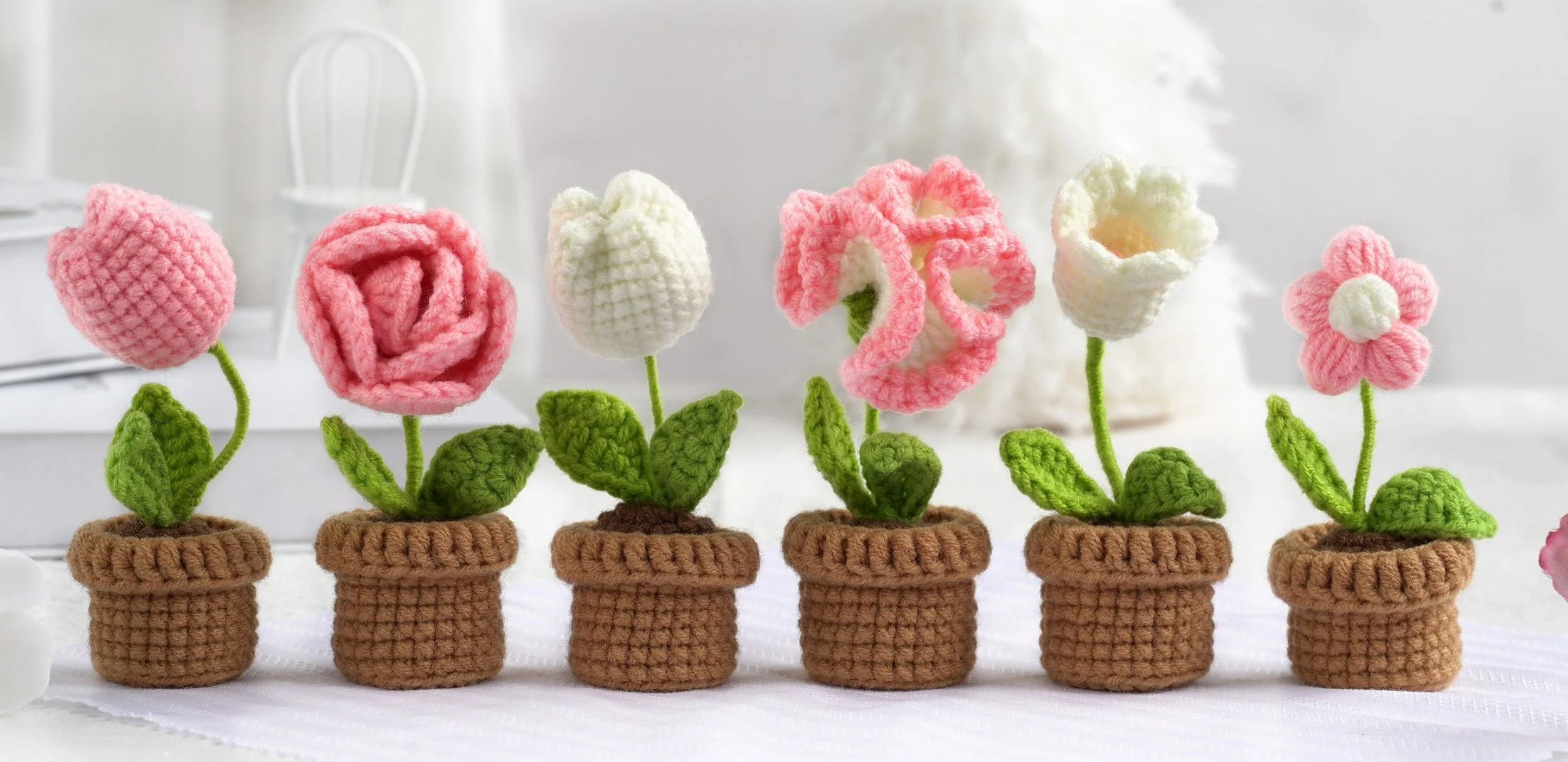 Pink and White Flowers. Potted Flower Amigurumi DIY Crochet Kit Wizardi F07N8-M23 - Image 3