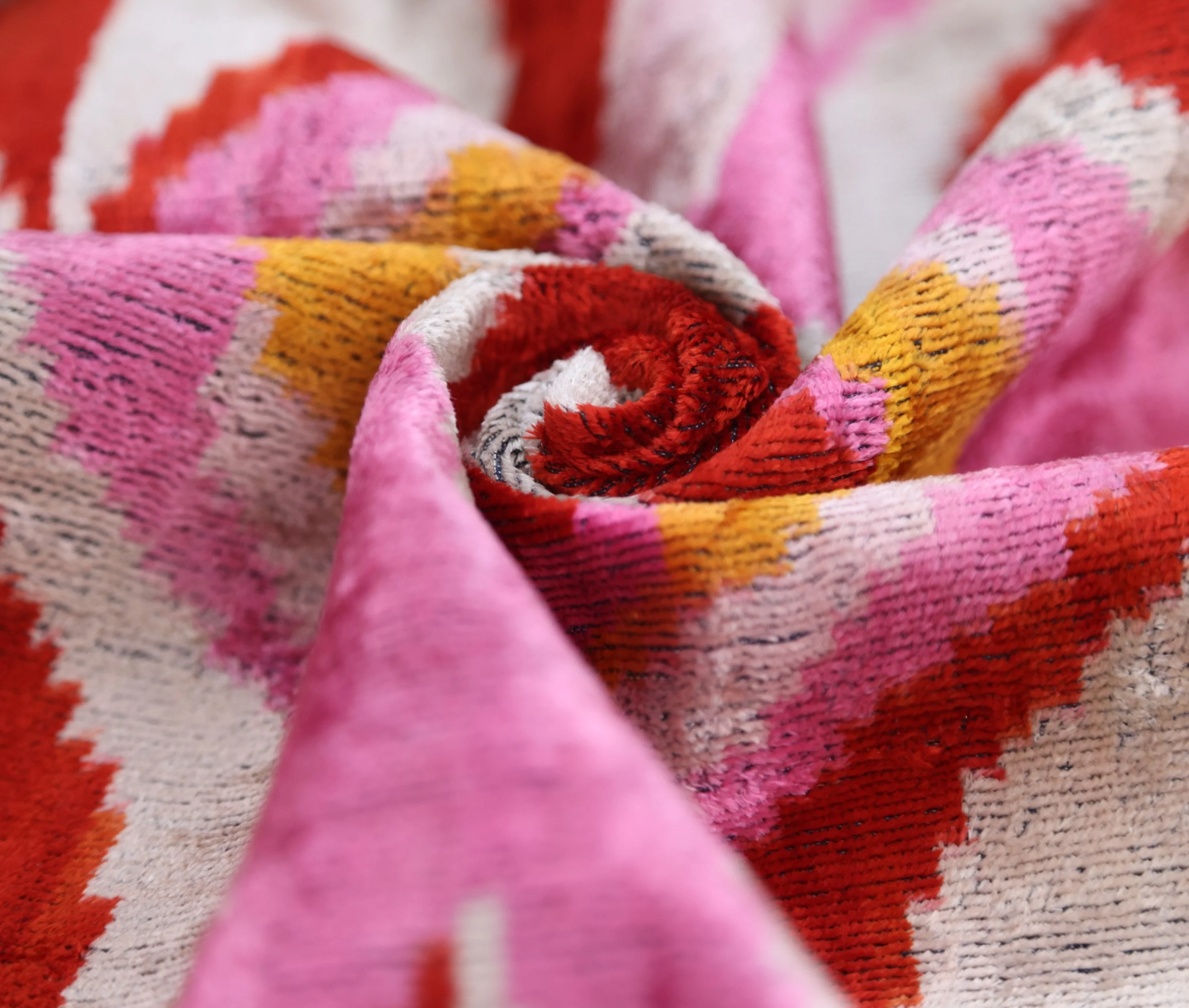 Pink Red Wave Silk Velvet Pillow – 20x20 Handmade Ikat Throw Cushion - Image 2