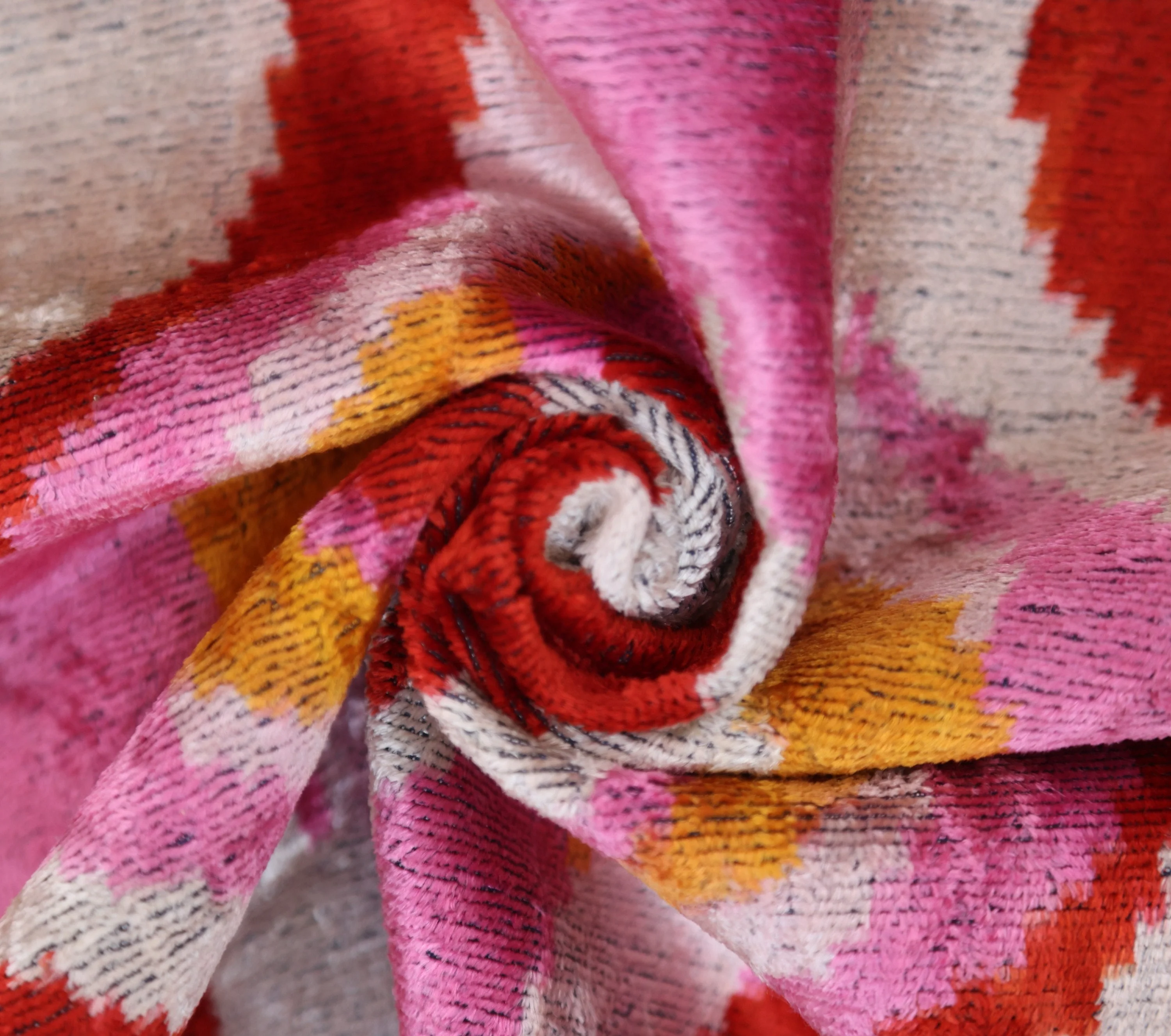 Pink Red Wave Silk Velvet Pillow – 20x20 Handmade Ikat Throw Cushion - Image 7