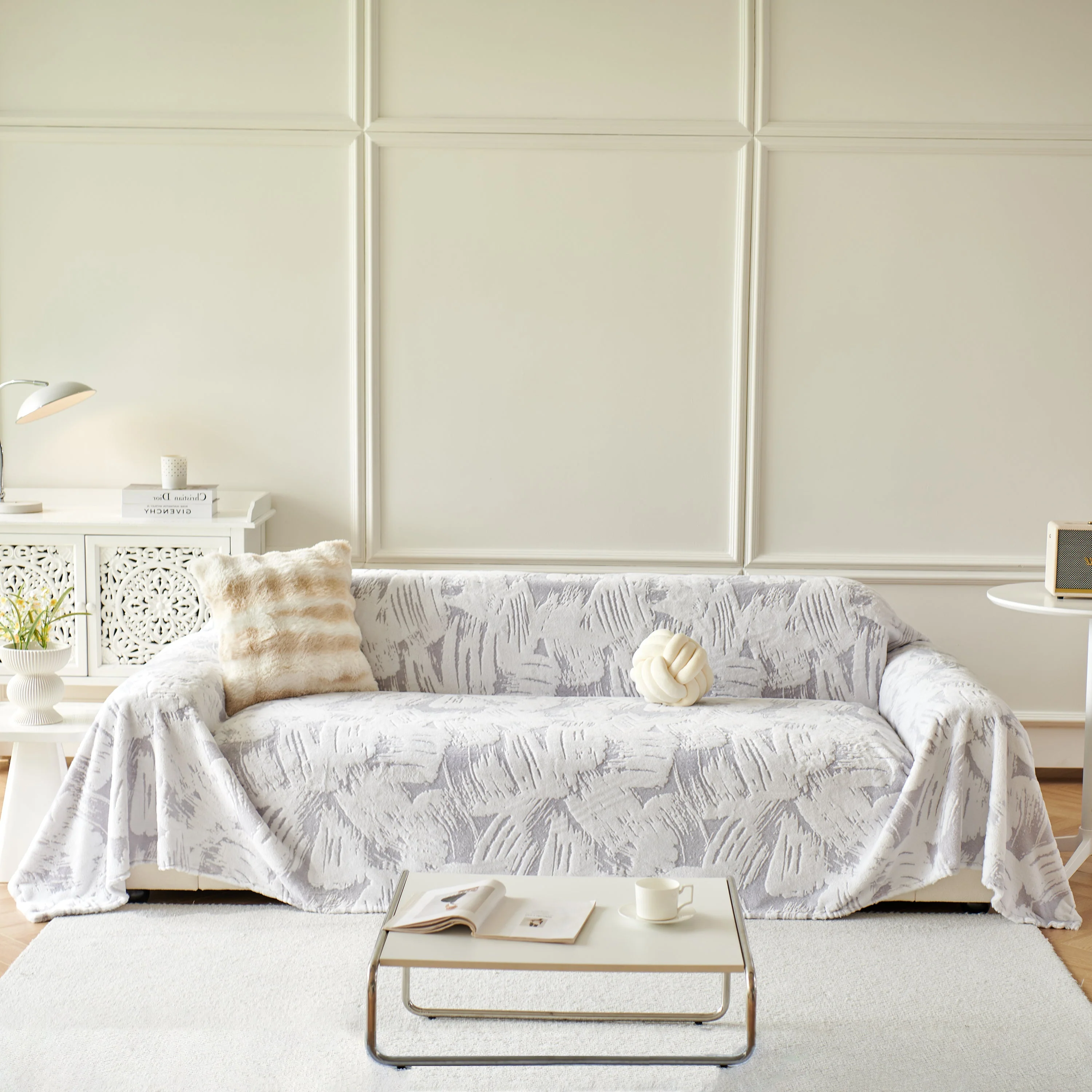 Plush Faux Fur Warm Sofa Cover with Waves Jacquard Textured Throw Blankets for Couch - Image 100