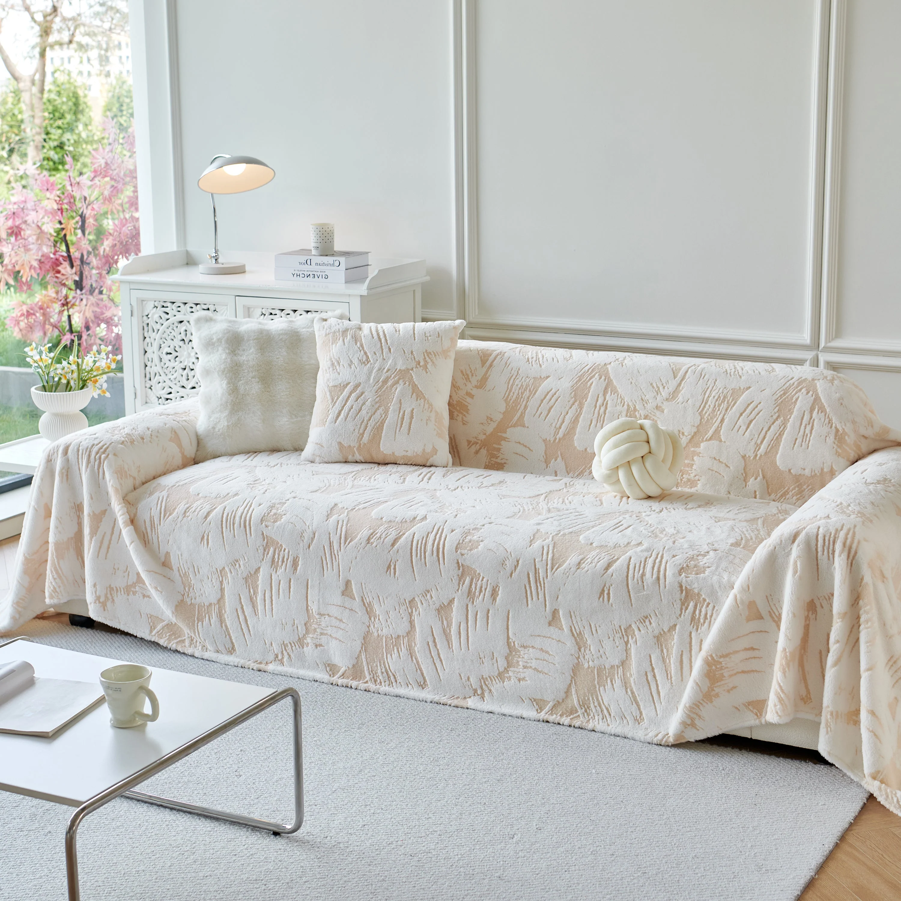 Plush Faux Fur Warm Sofa Cover with Waves Jacquard Textured Throw Blankets for Couch - Image 3