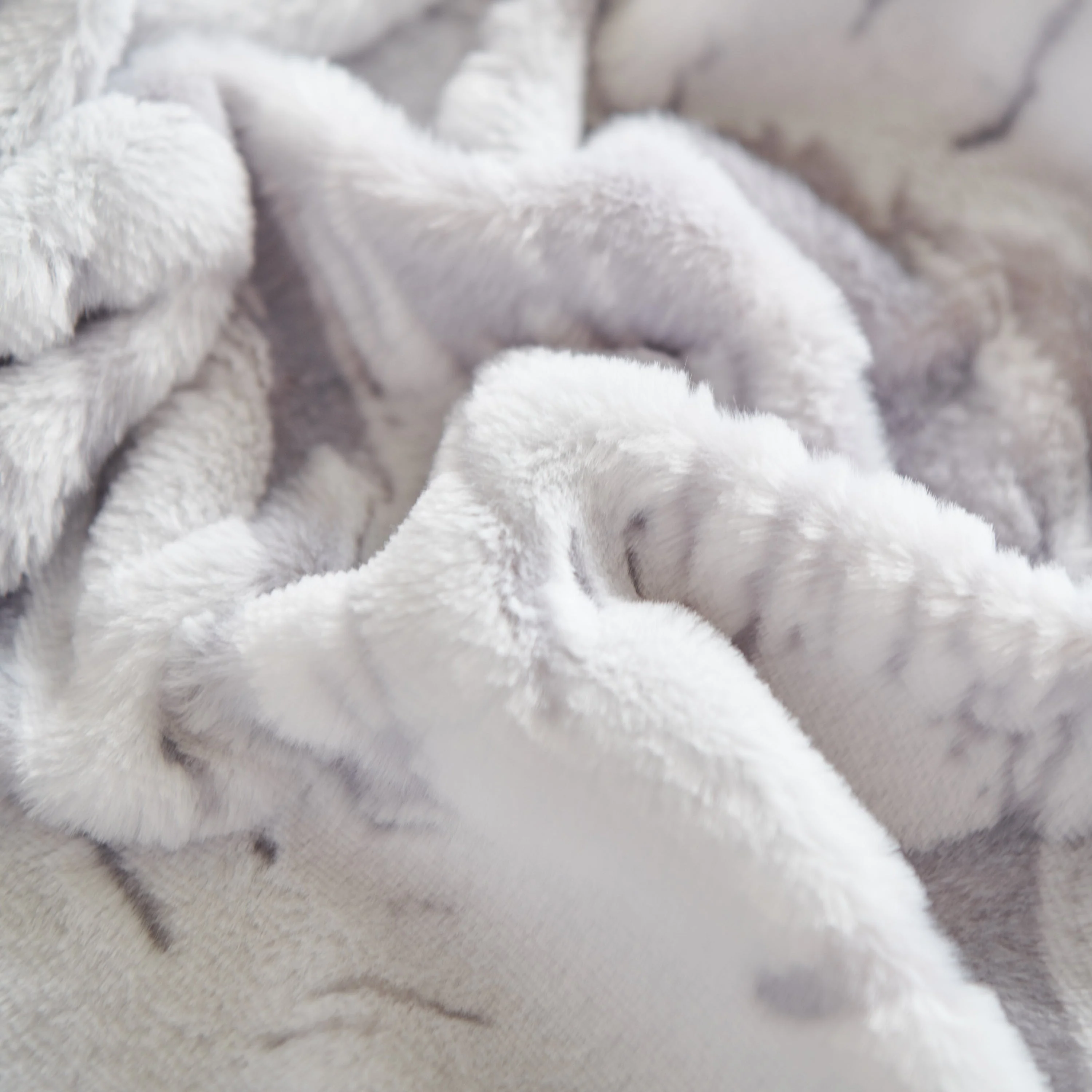 Plush Faux Fur Warm Sofa Cover with Waves Jacquard Textured Throw Blankets for Couch - Image 82