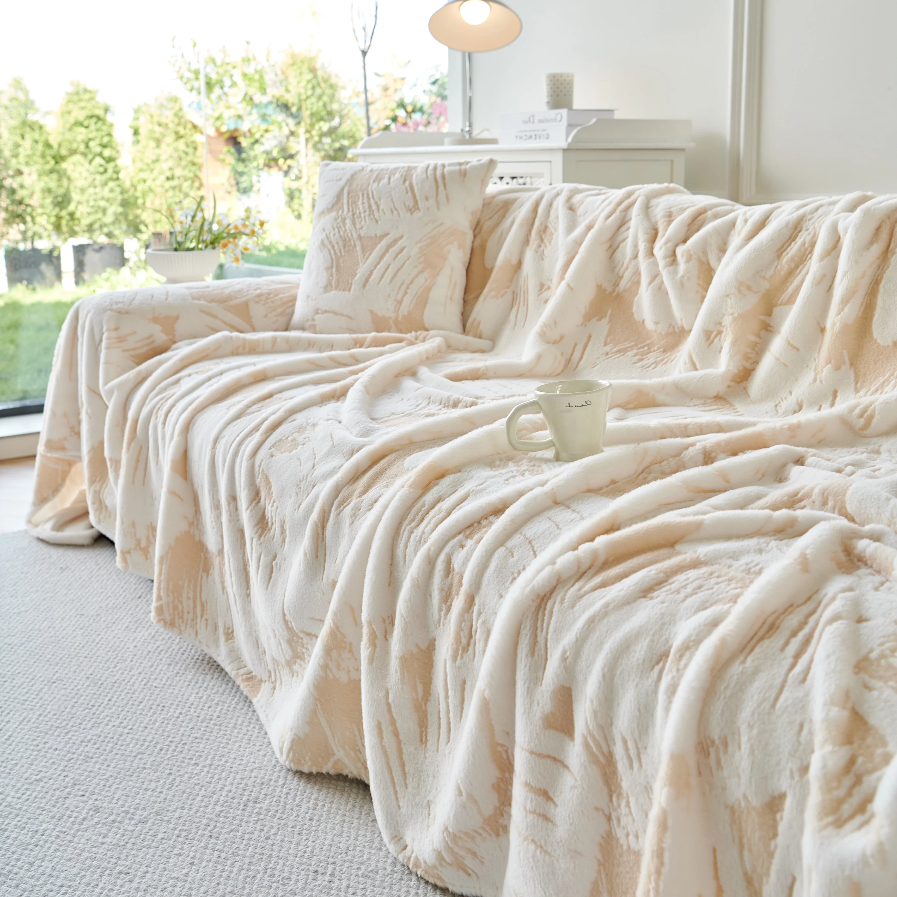 Plush Faux Fur Warm Sofa Cover with Waves Jacquard Textured Throw Blankets for Couch - Image 9
