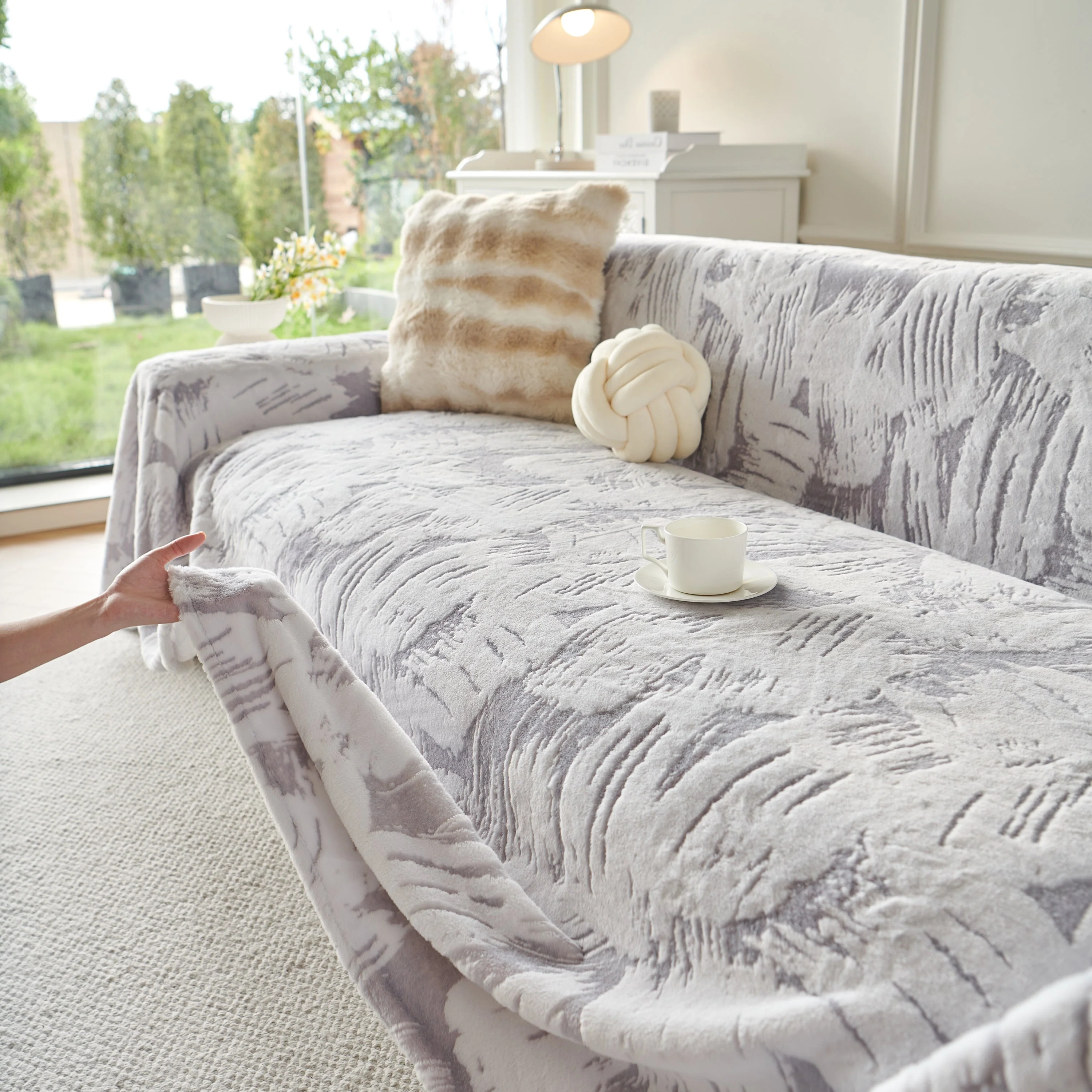 Plush Faux Fur Warm Sofa Cover with Waves Jacquard Textured Throw Blankets for Couch - Image 94