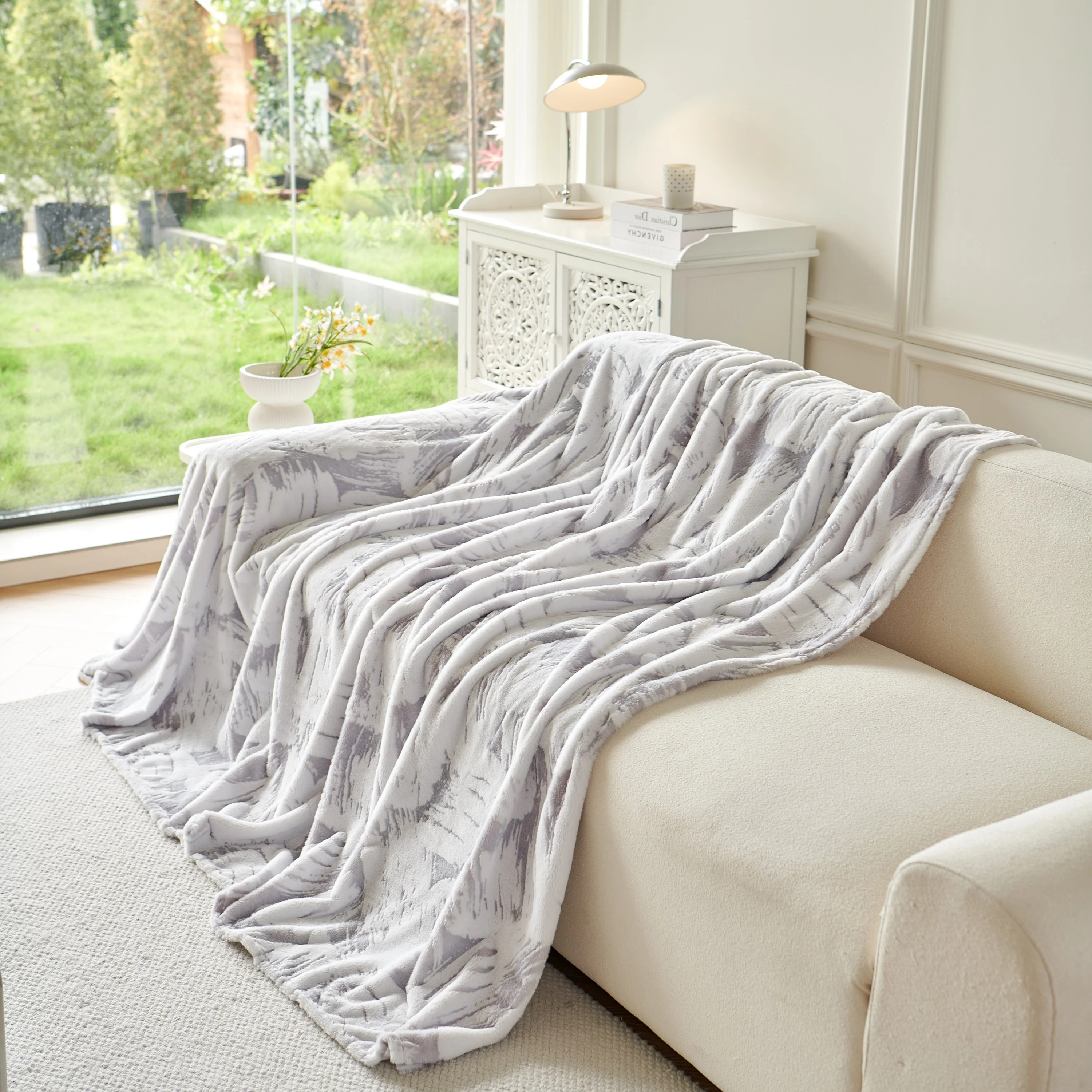 Plush Faux Fur Warm Sofa Cover with Waves Jacquard Textured Throw Blankets for Couch - Image 99