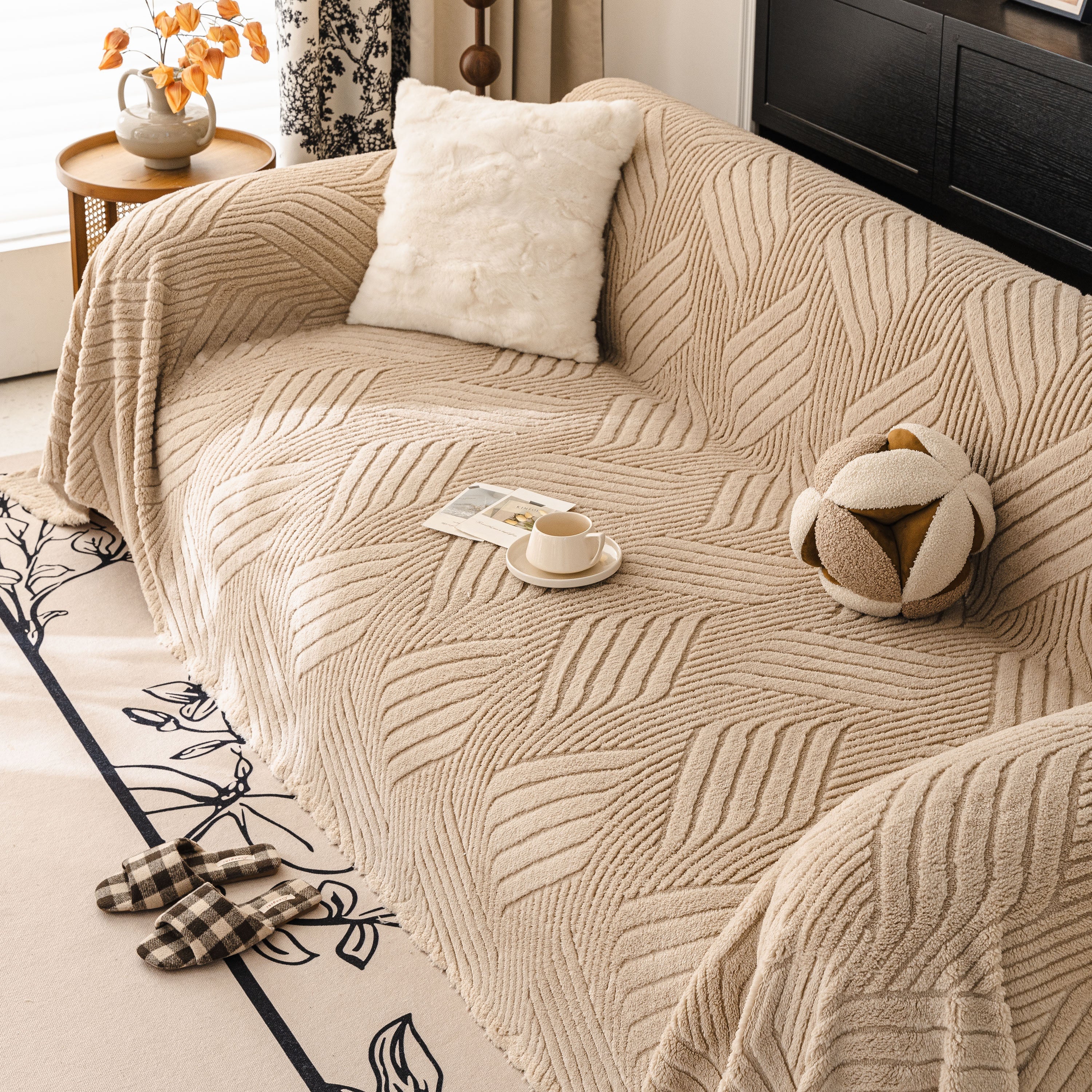 Plush Fleece Washable Sofa Throw Blanket, Soft & Cozy Furniture Protector for Couch - Image 108
