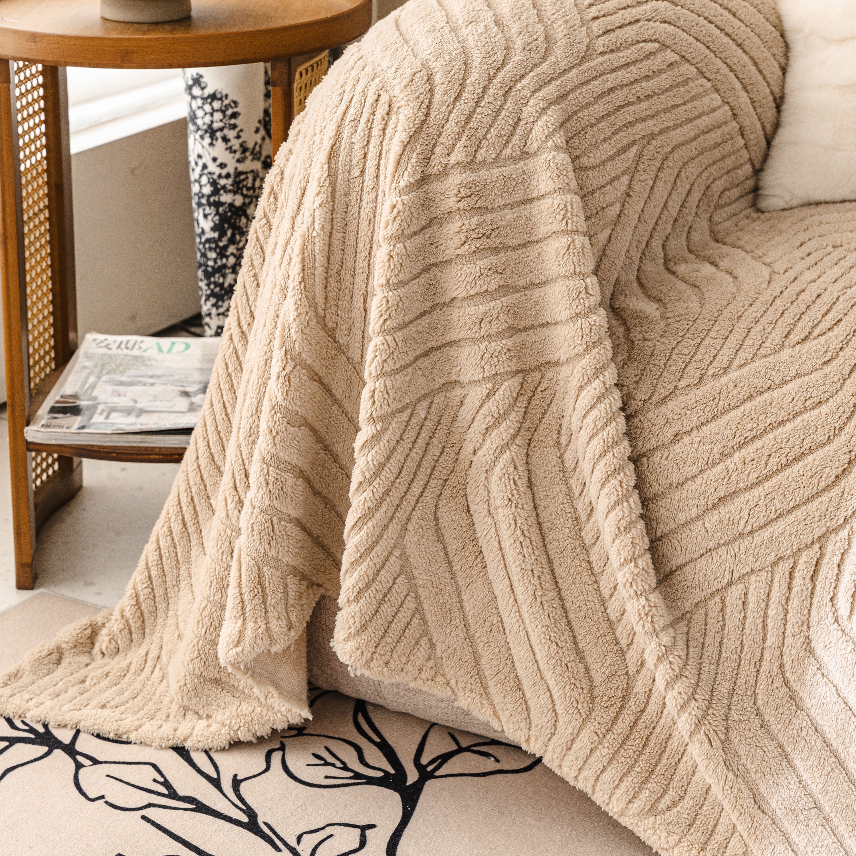 Plush Fleece Washable Sofa Throw Blanket, Soft & Cozy Furniture Protector for Couch - Image 98