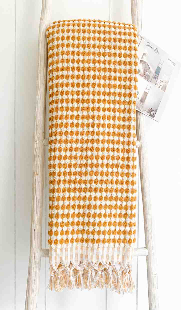 Pom Pom Bath Towel - Image 13