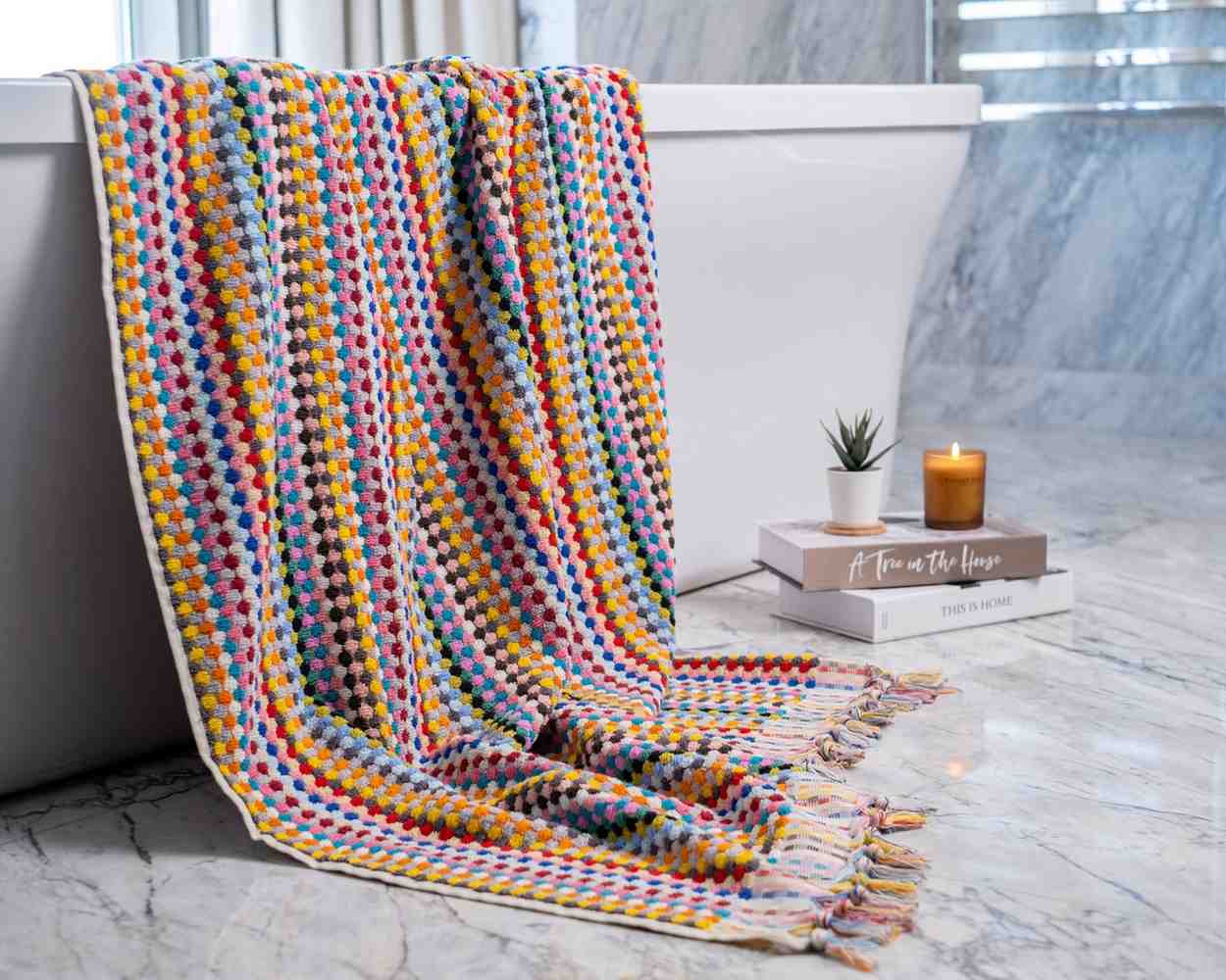 Pom Pom Bath Towel - Image 2