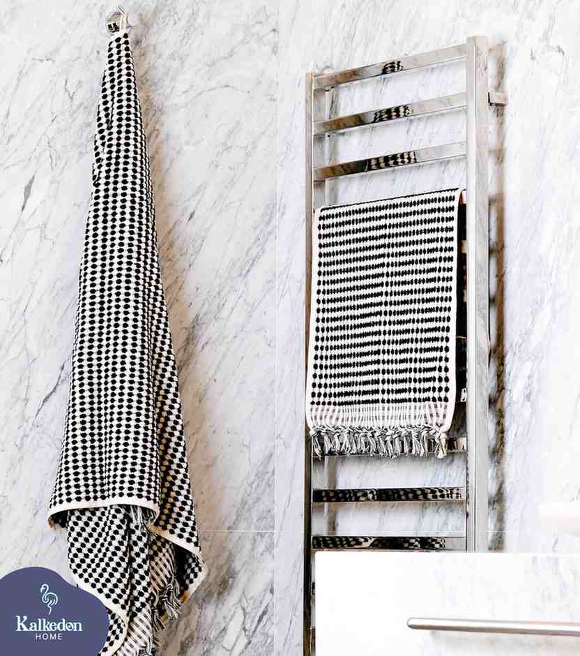 Pom Pom Bath Towel - Image 9