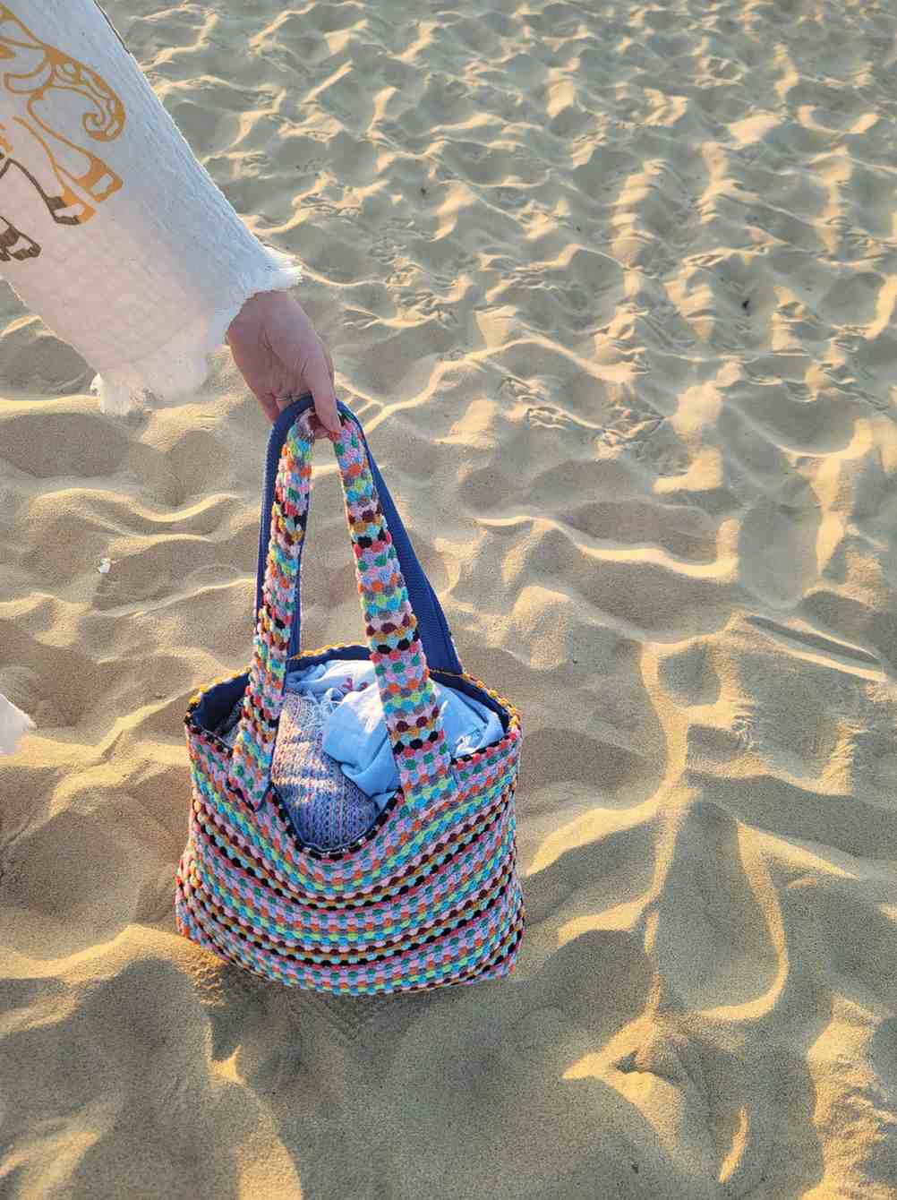 Pom Pom Tote Bag - Image 3