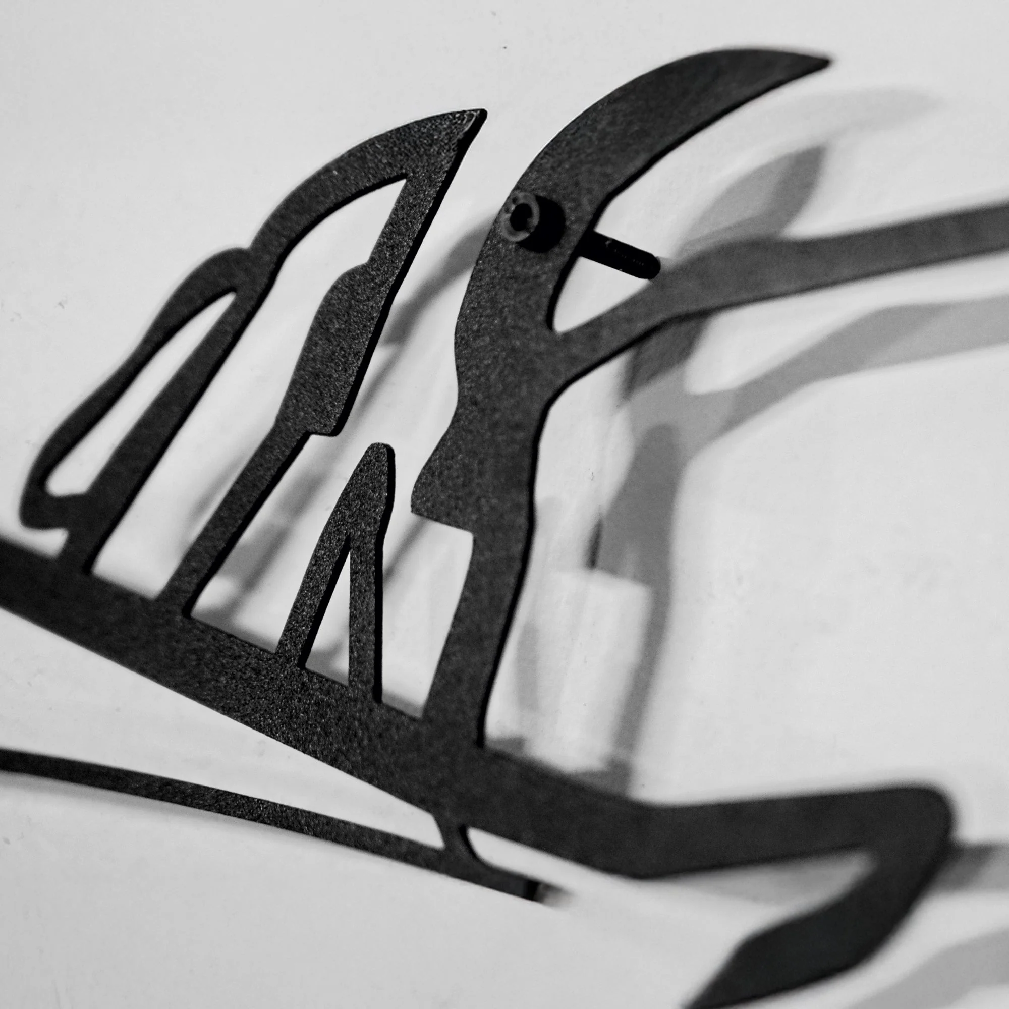 Porsche 911 GT Wall Art – Steel Silhouette with Spinning Wheels-KAFMEKA037 - Image 2