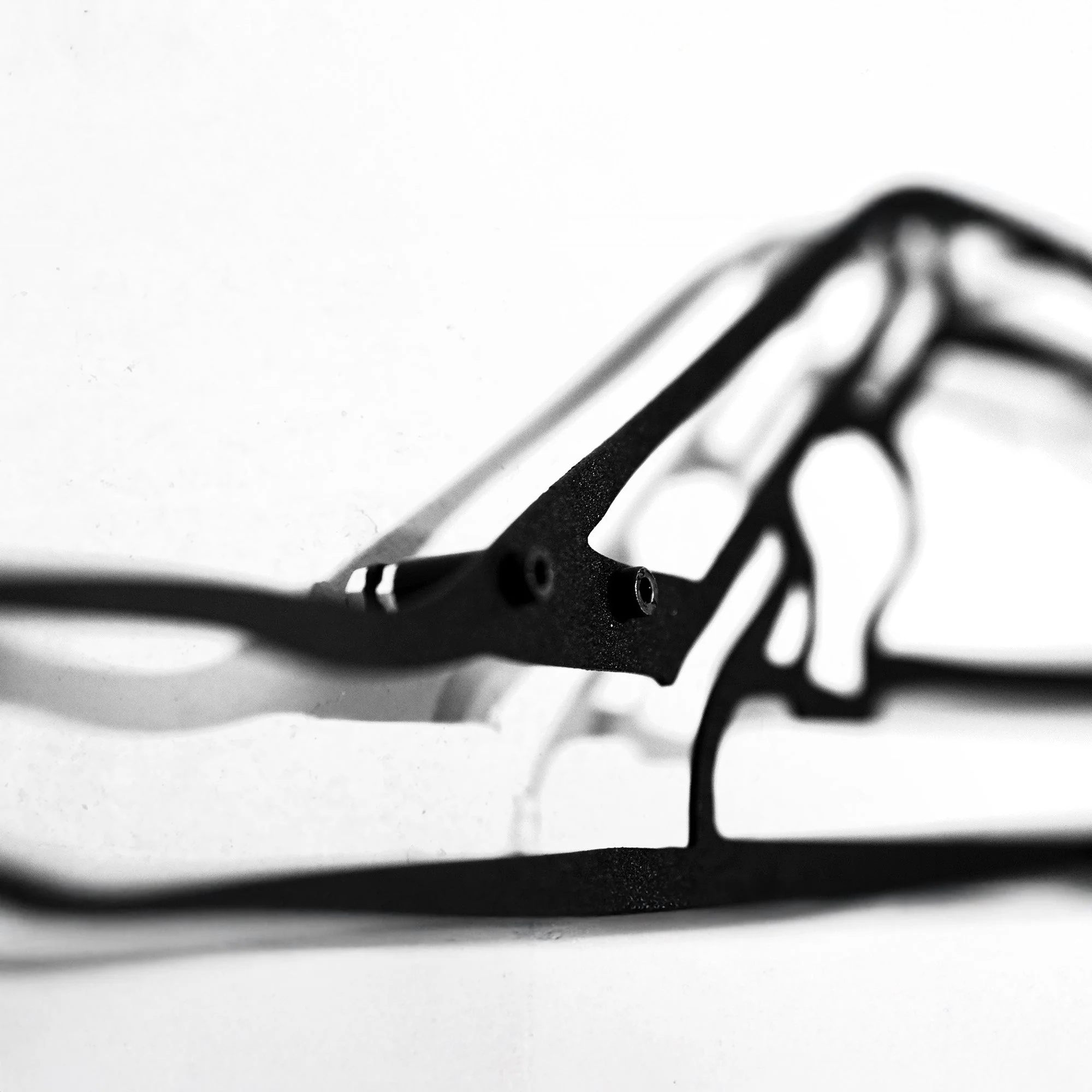Porsche Carrera GT Wall Art – Supercar Steel Silhouette with Spinning Wheels-KAFMEKA039 - Image 2