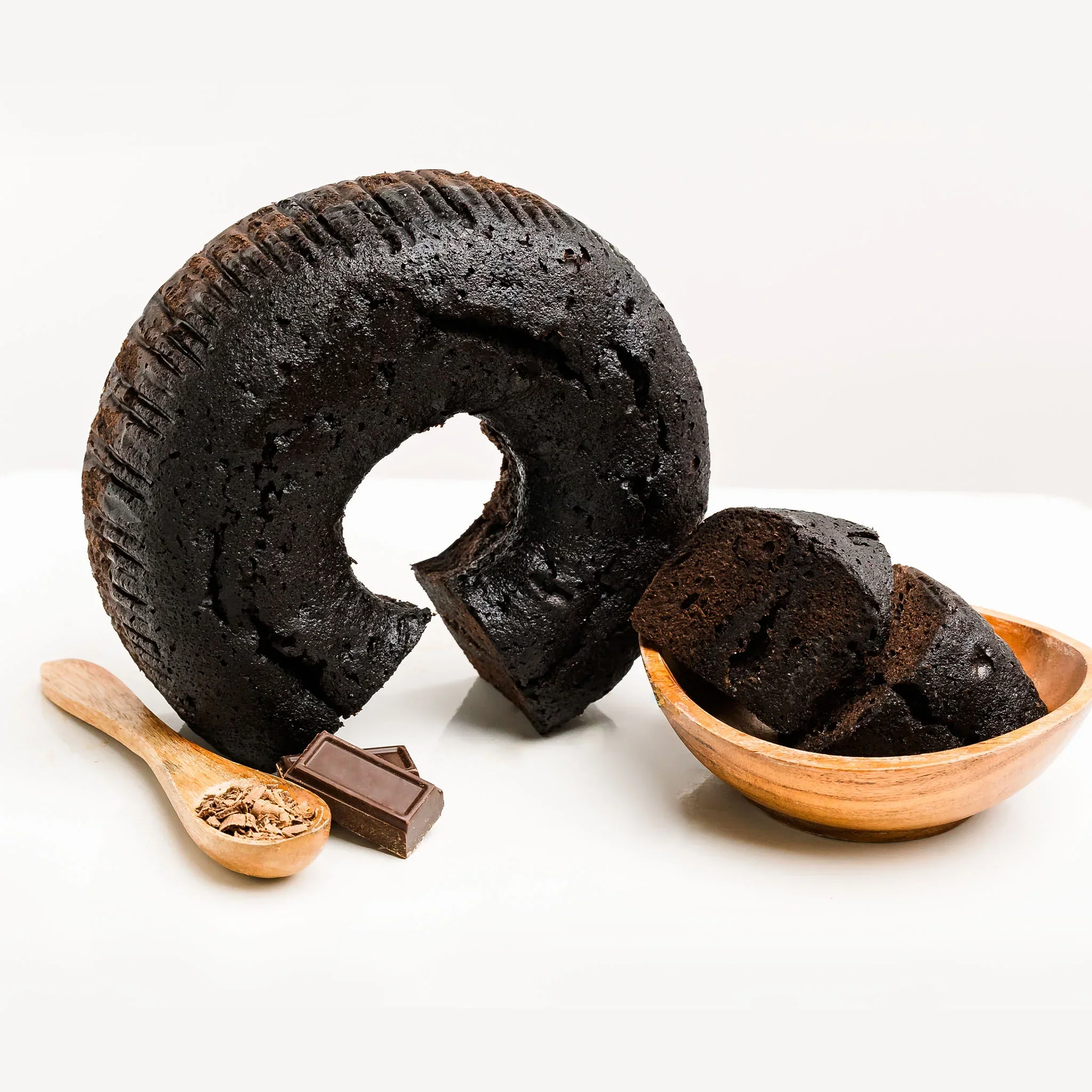Premium Chocolate Rum Cake Ring | Pack of 2 | 1 lb | Beatrice Bakery - Image 4
