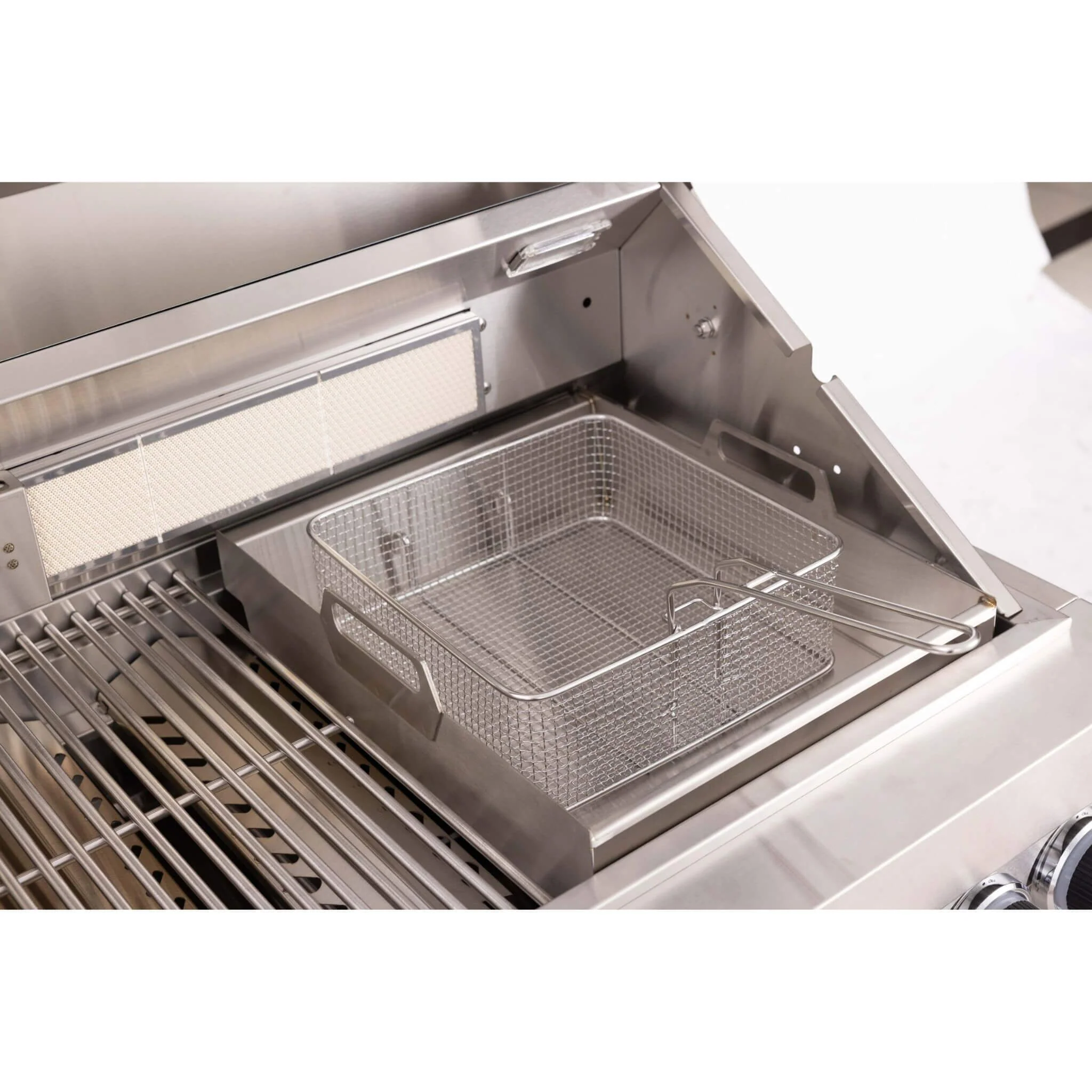 Premium Outdoor Kitchen With 32-Inch 60K BTU Built-In Stainless Steel LPG Gas Grill, Door And Drawer Combo And Stainless Steel Ice Box (SAK98661) - Image 22