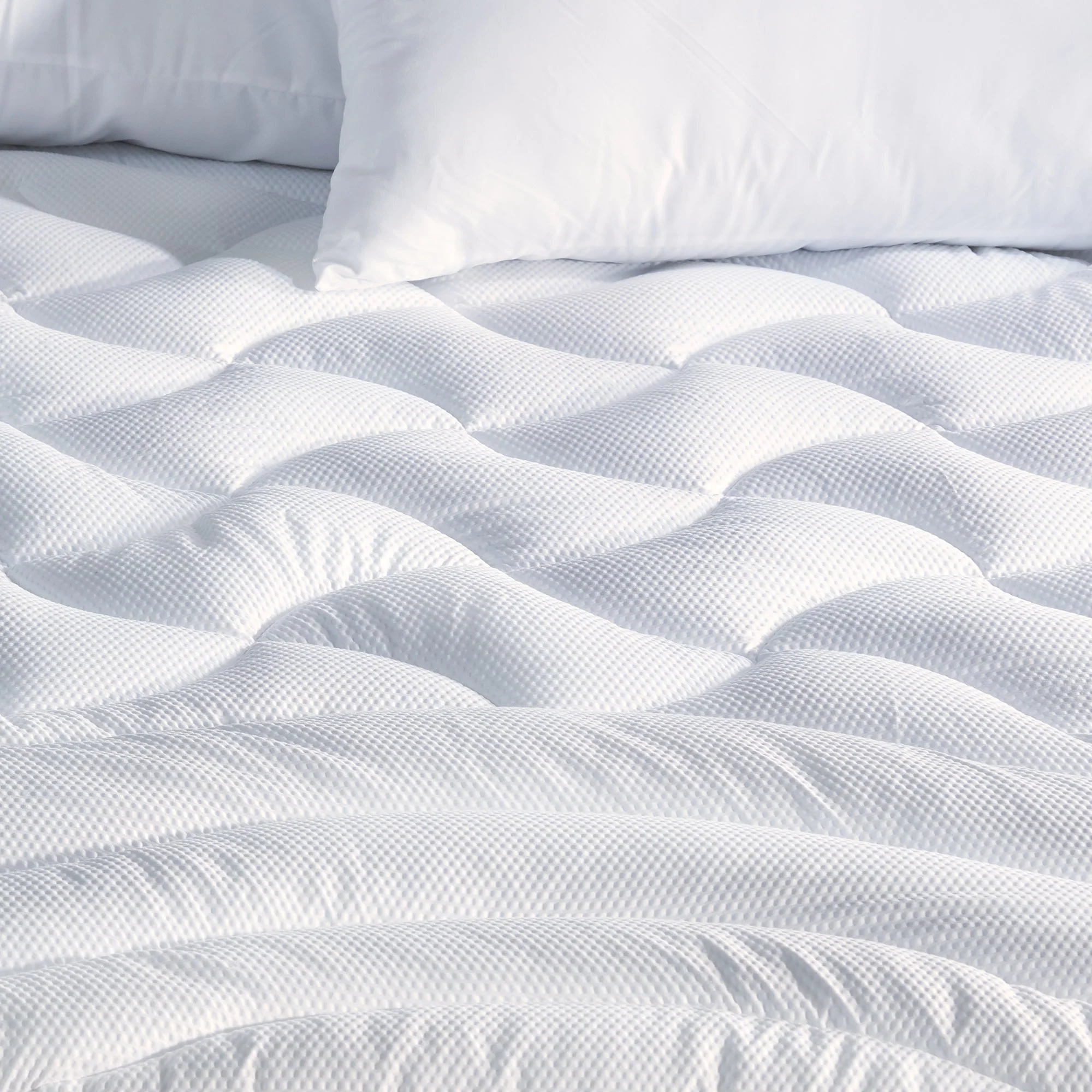 Premium Zoned Cooling Mattress Pad - White - Image 9
