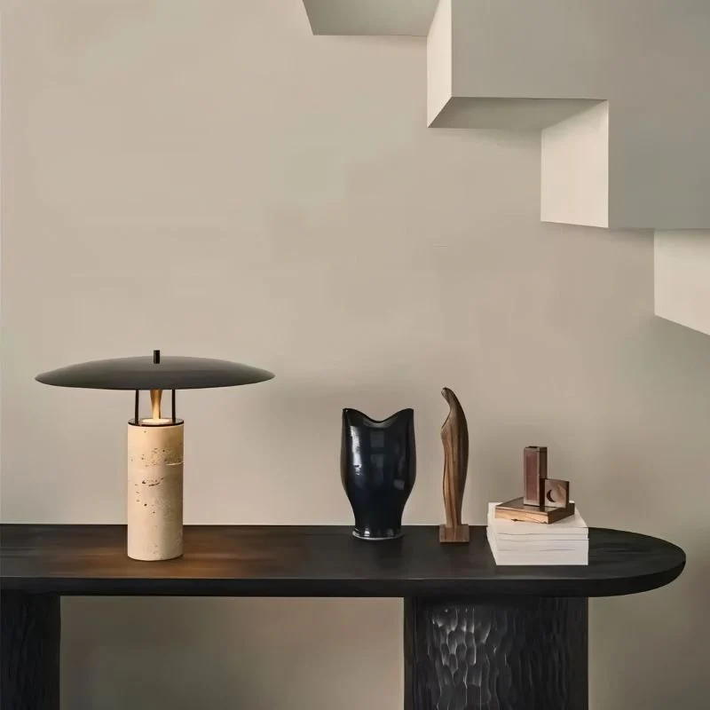 Pryvora Table Lamp - Image 4