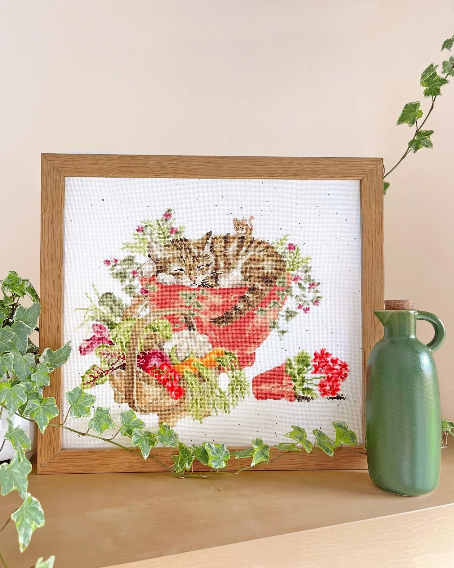 Purrrfect Spot XHD149 Counted Cross Stitch Kit - Image 2