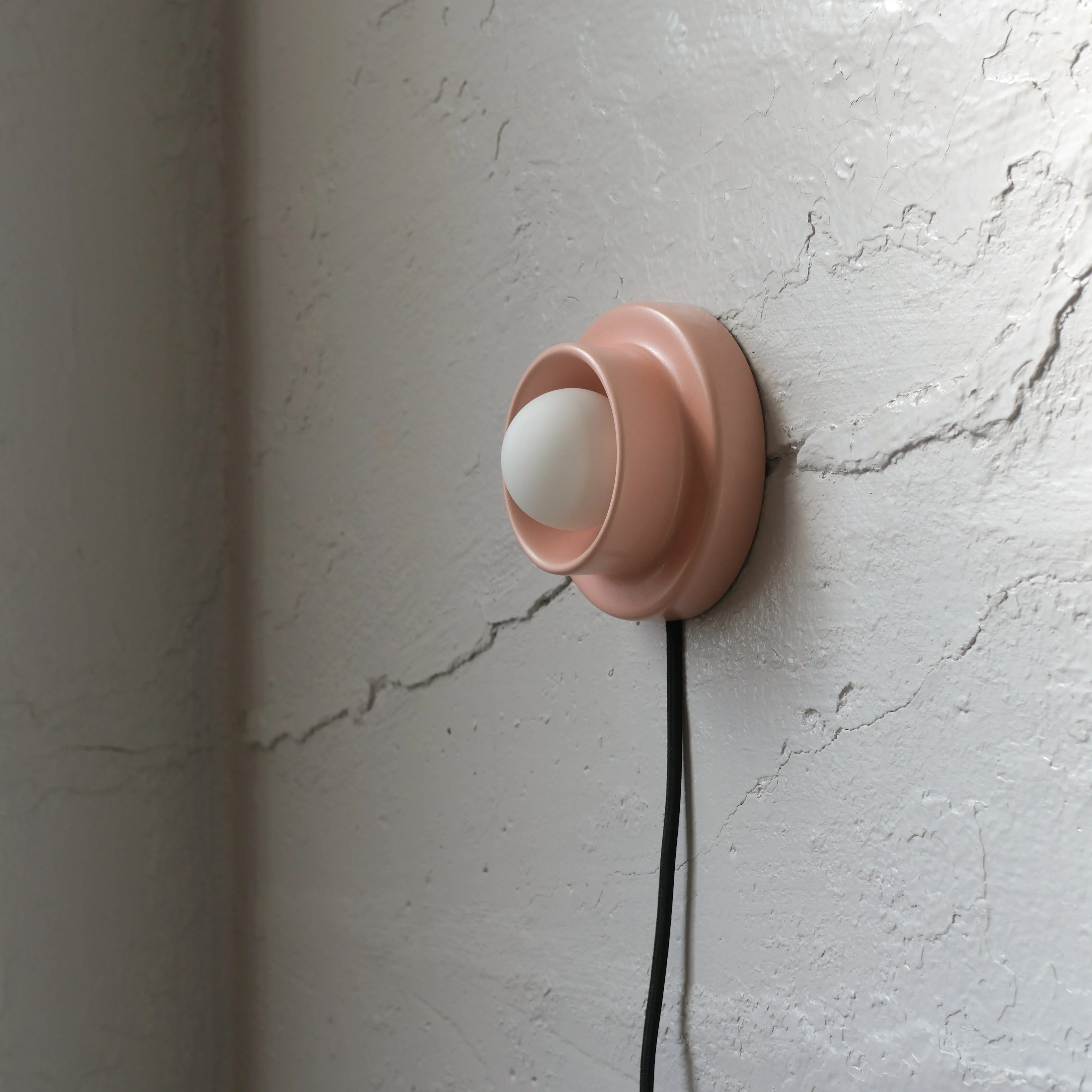 Q Sconce - Image 15