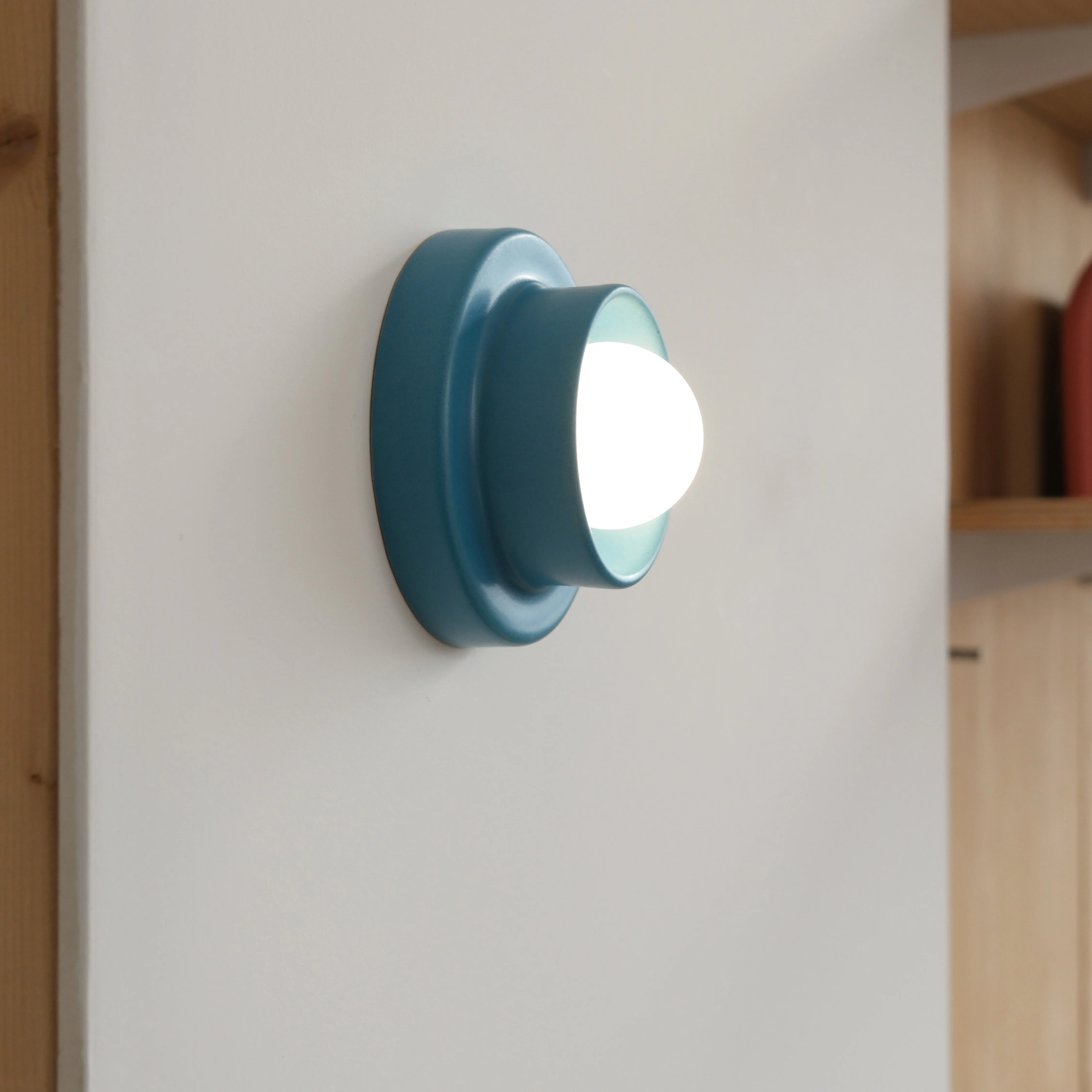 Q Sconce - Image 4