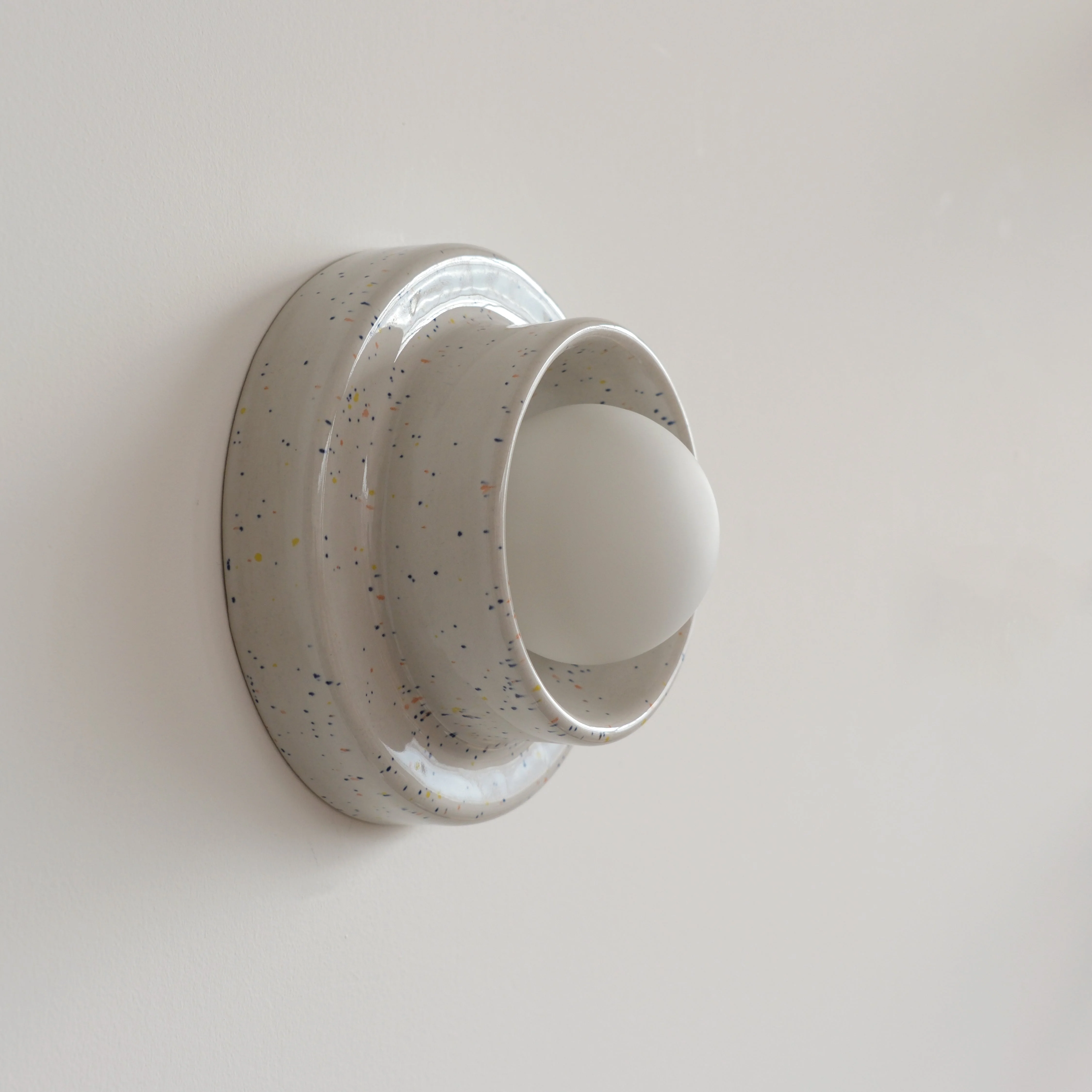 Q Sconce - Image 6